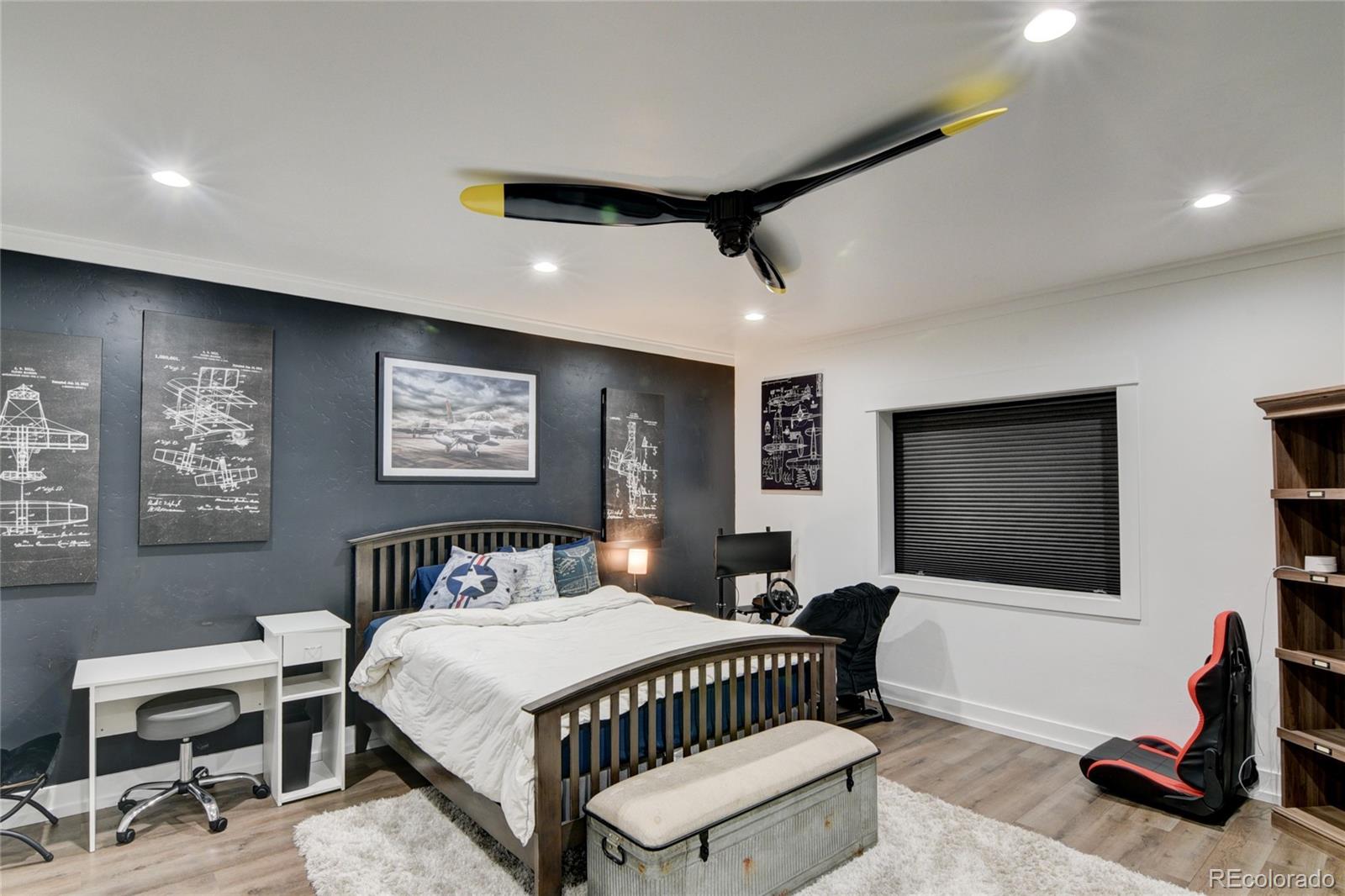 11905 Highland Circle