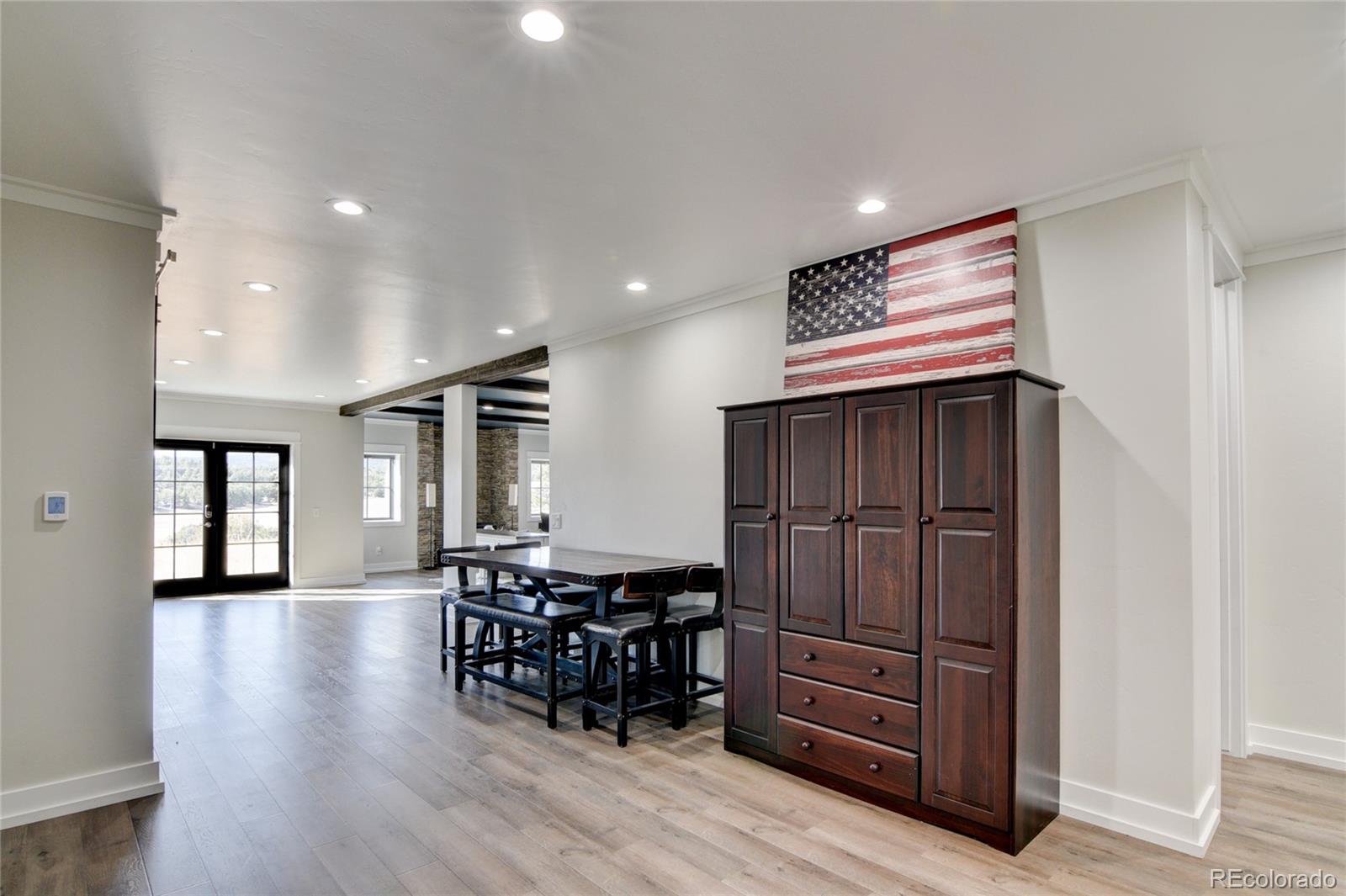 11905 Highland Circle