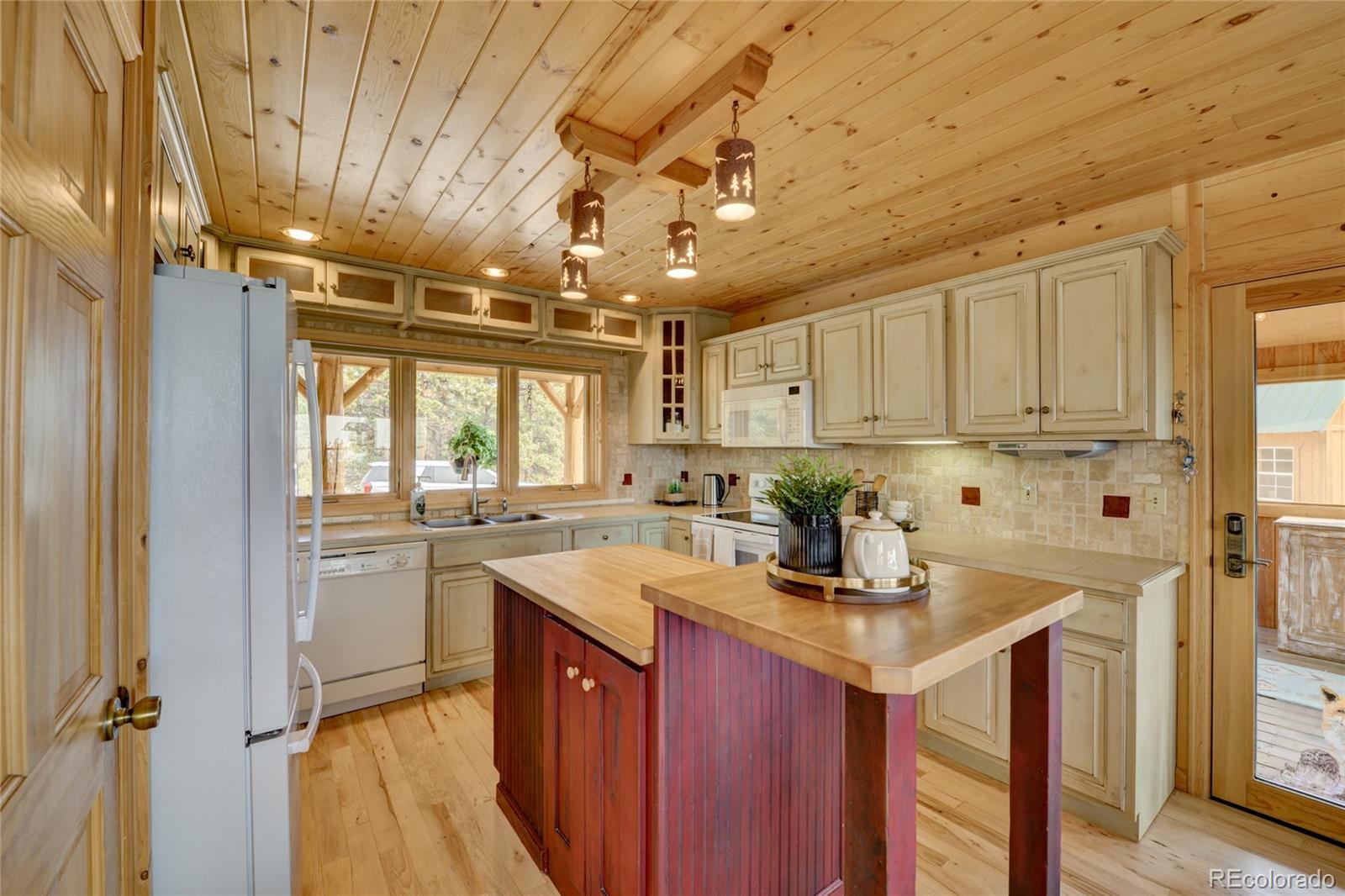 16090 Falcon Drive