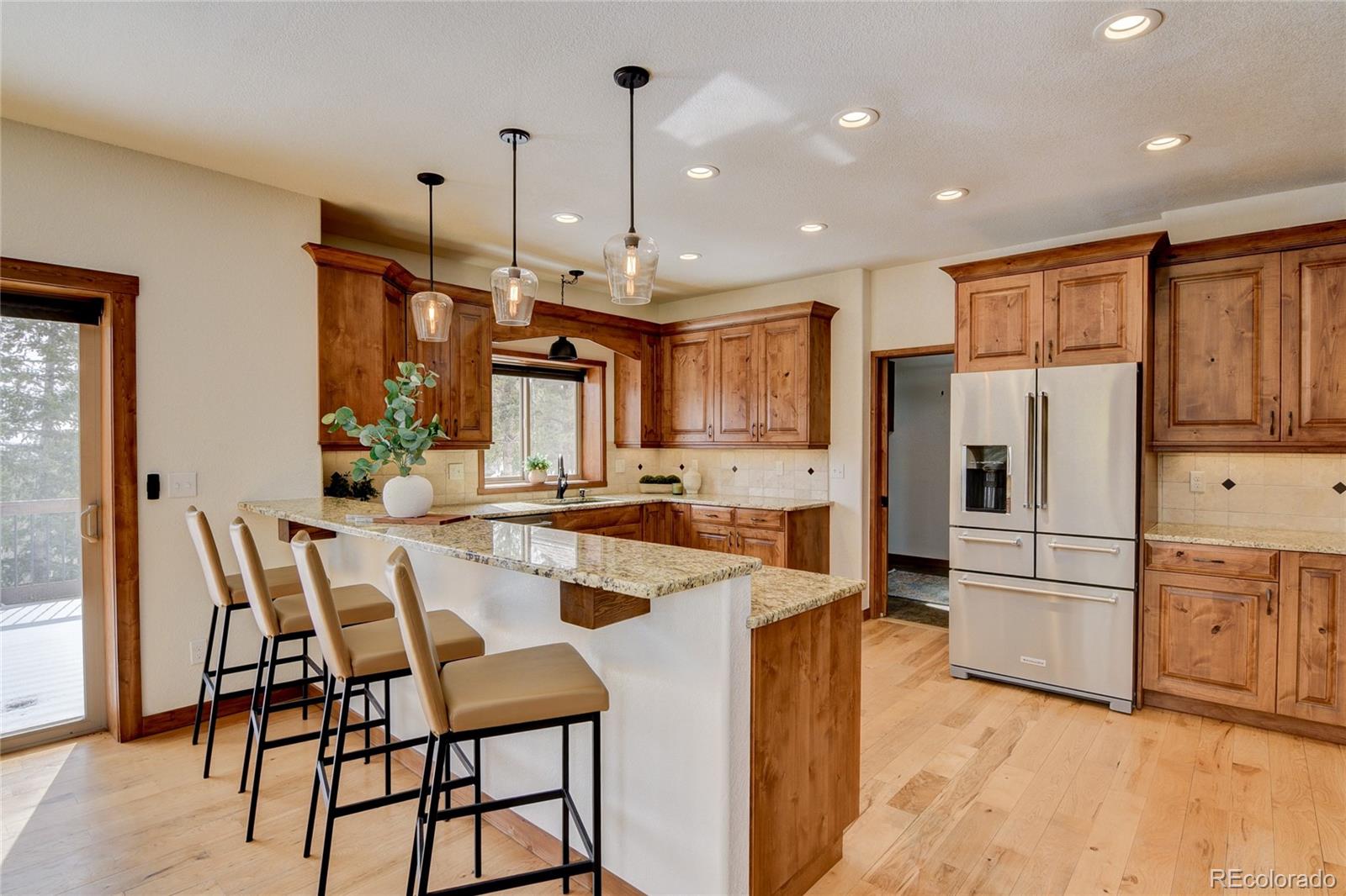 30220 Columbia Point