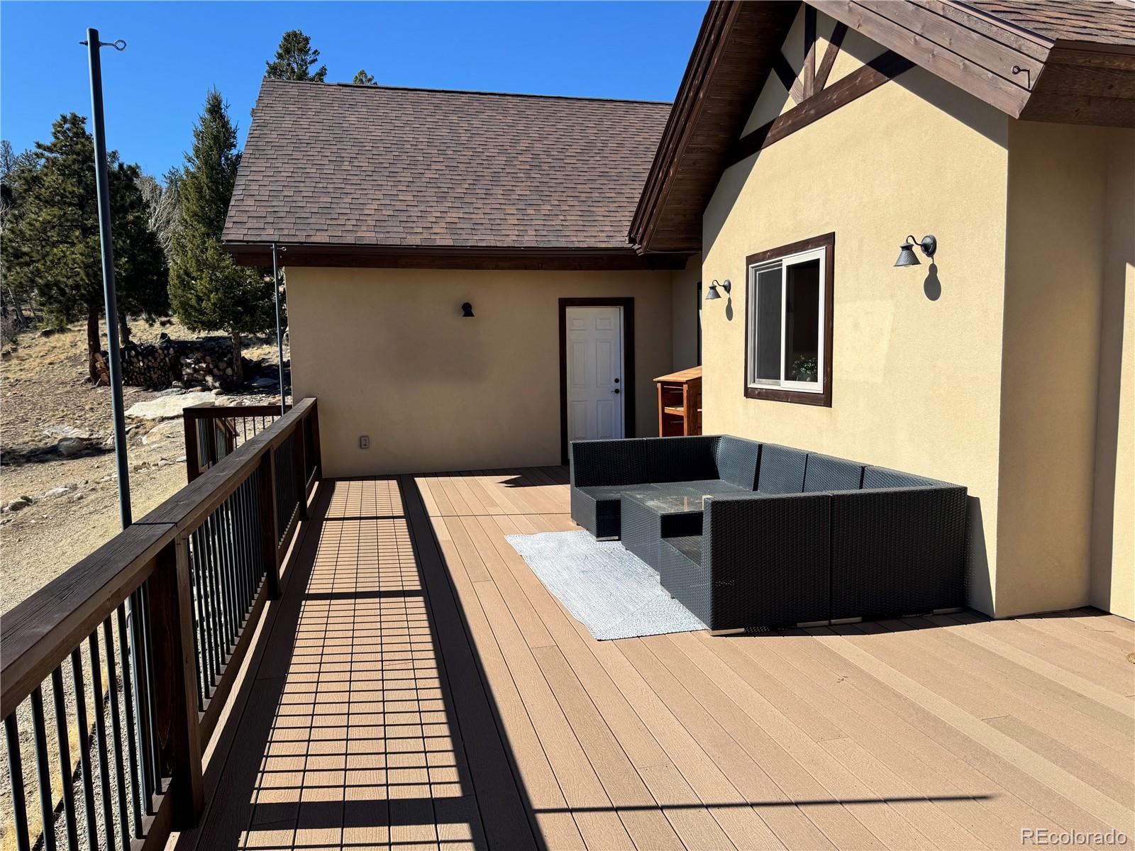 30220 Columbia Point