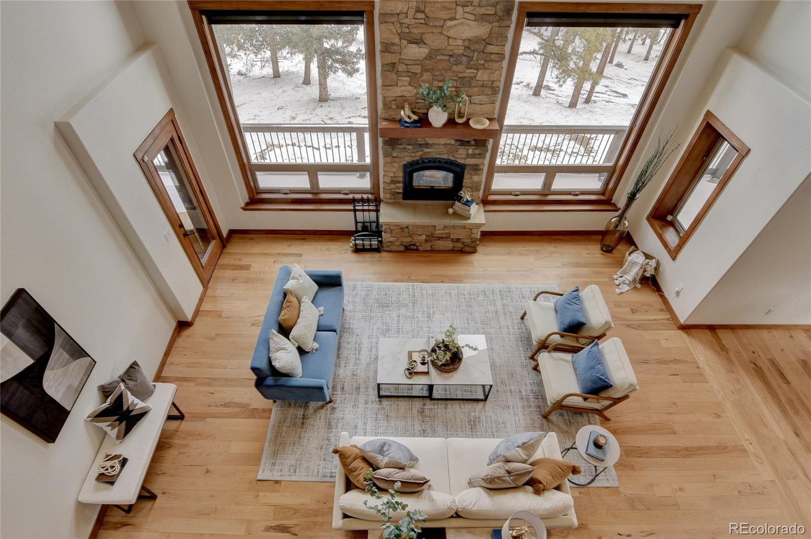 30220 Columbia Point