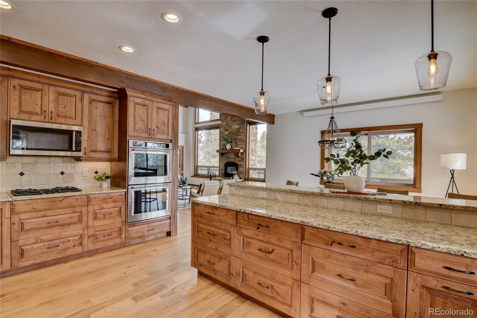 30220 Columbia Point