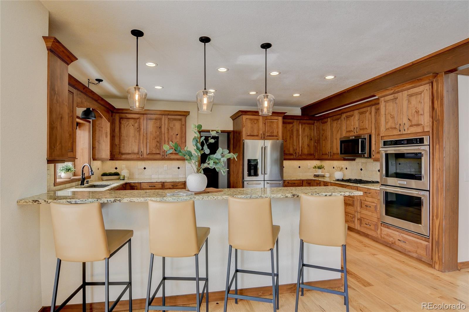 30220 Columbia Point