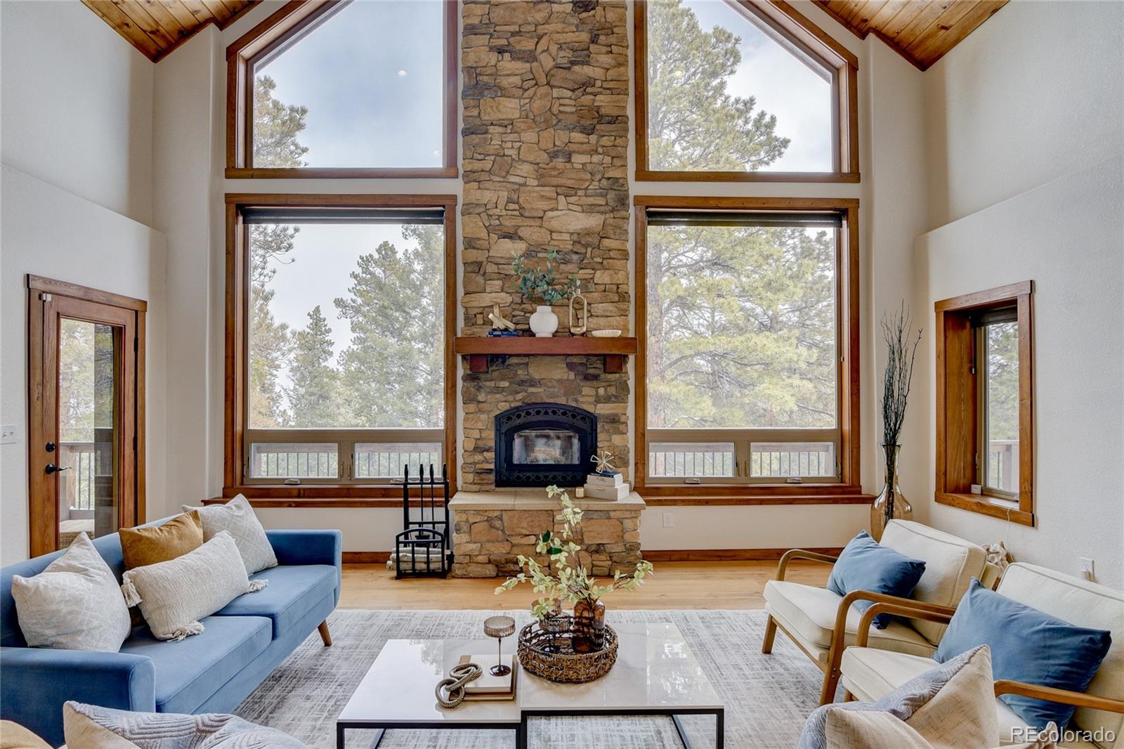 30220 Columbia Point