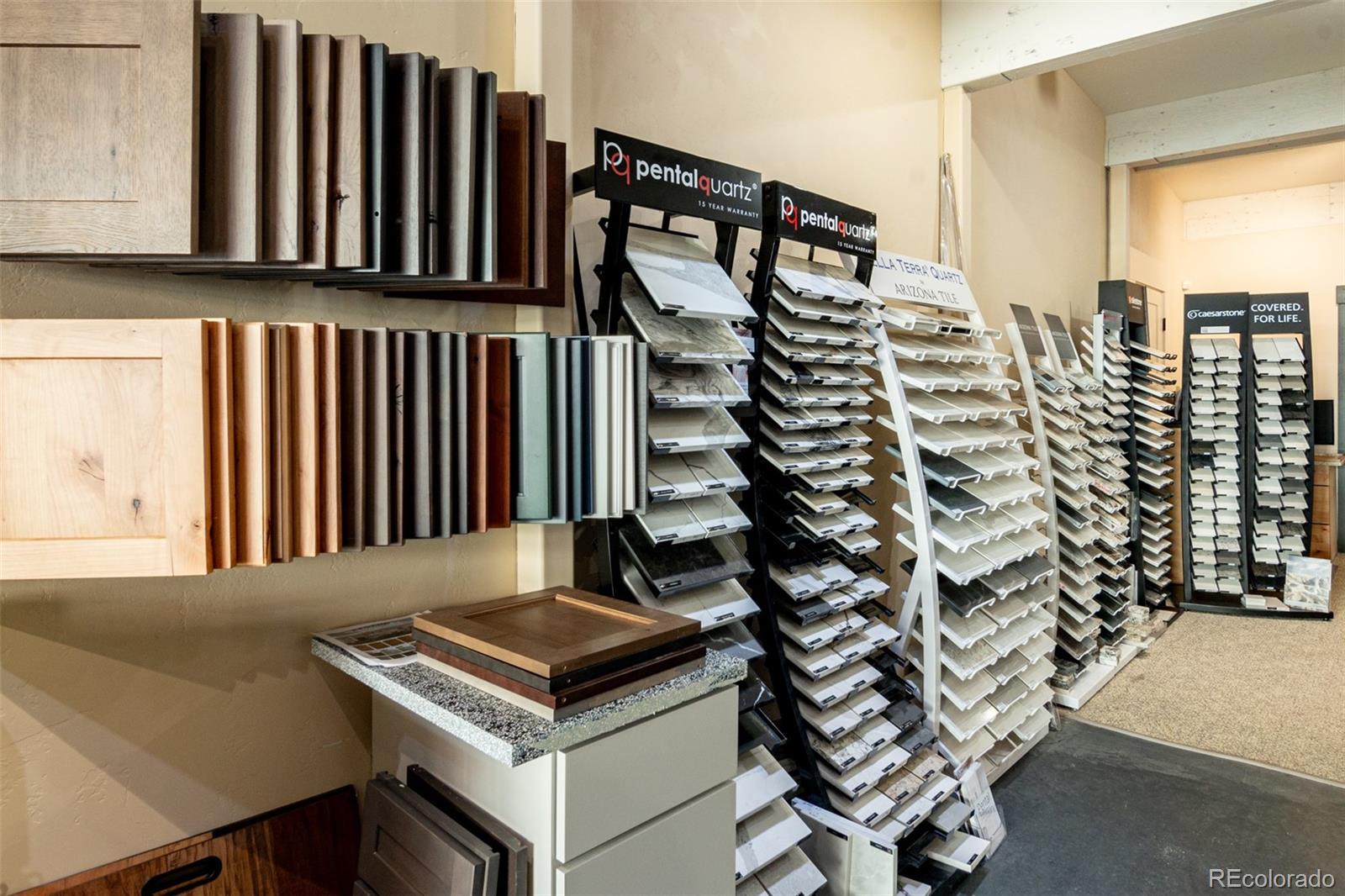 301 E Main Street Unit: 115