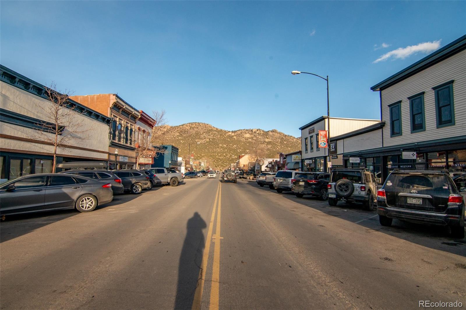 301 E Main Street Unit: 115