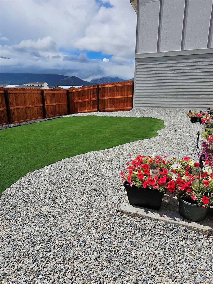 150 and 150A Red Tail Boulevard