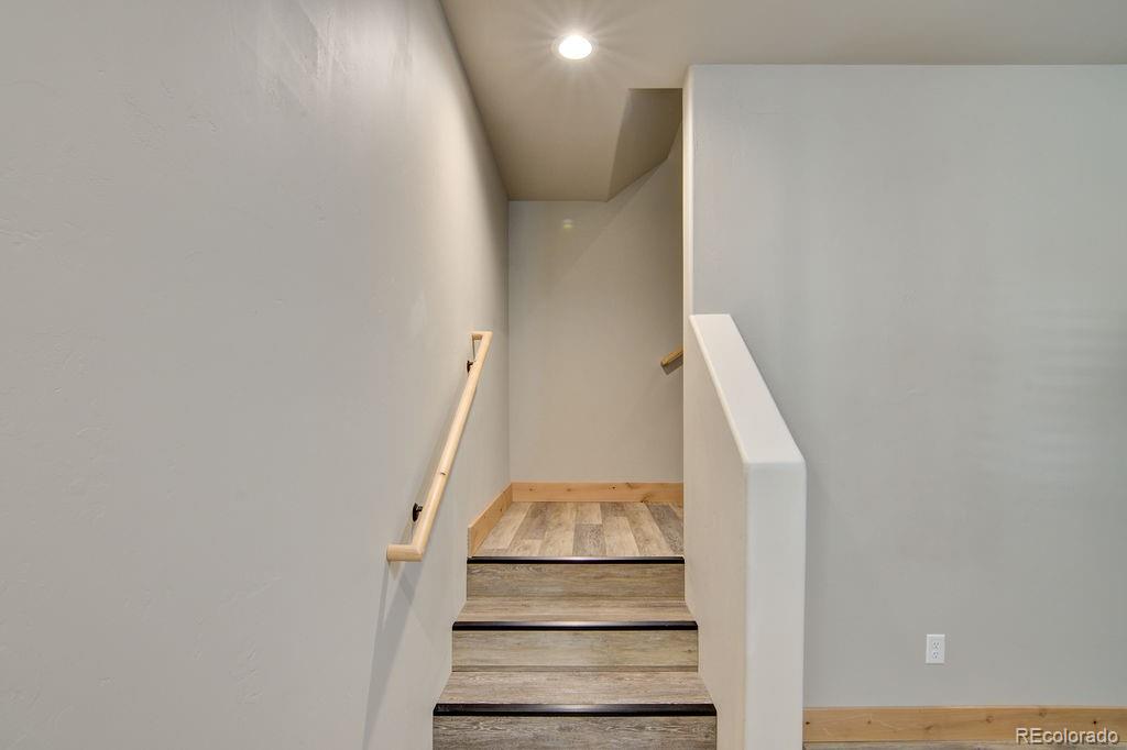 150 and 150A Red Tail Boulevard