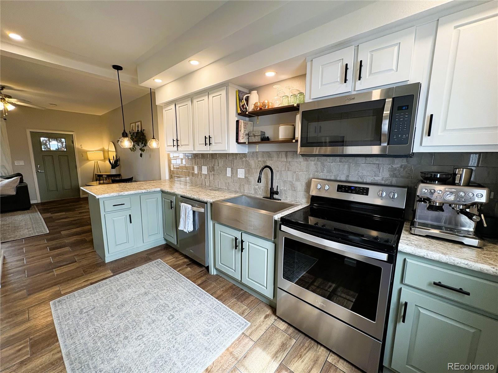 160 Weathervane Lane