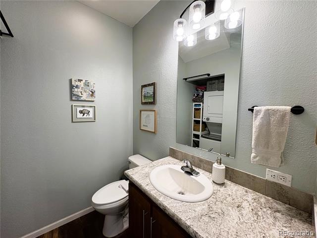 160 Weathervane Lane
