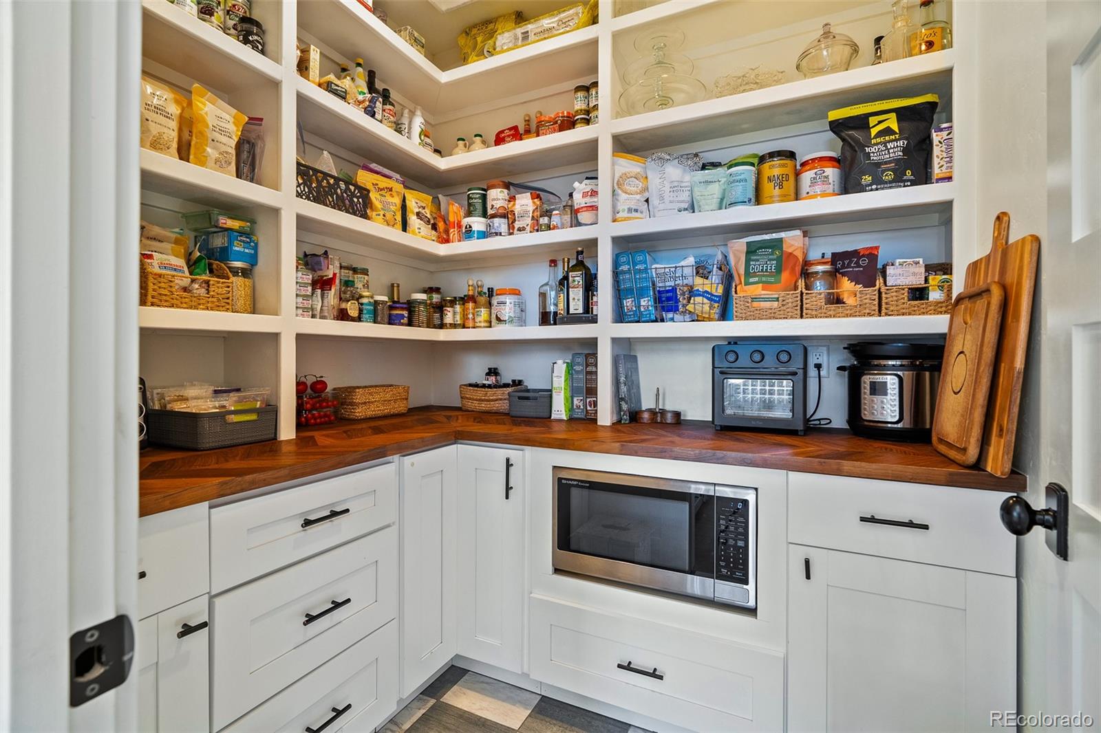 30400 Mountainside Drive