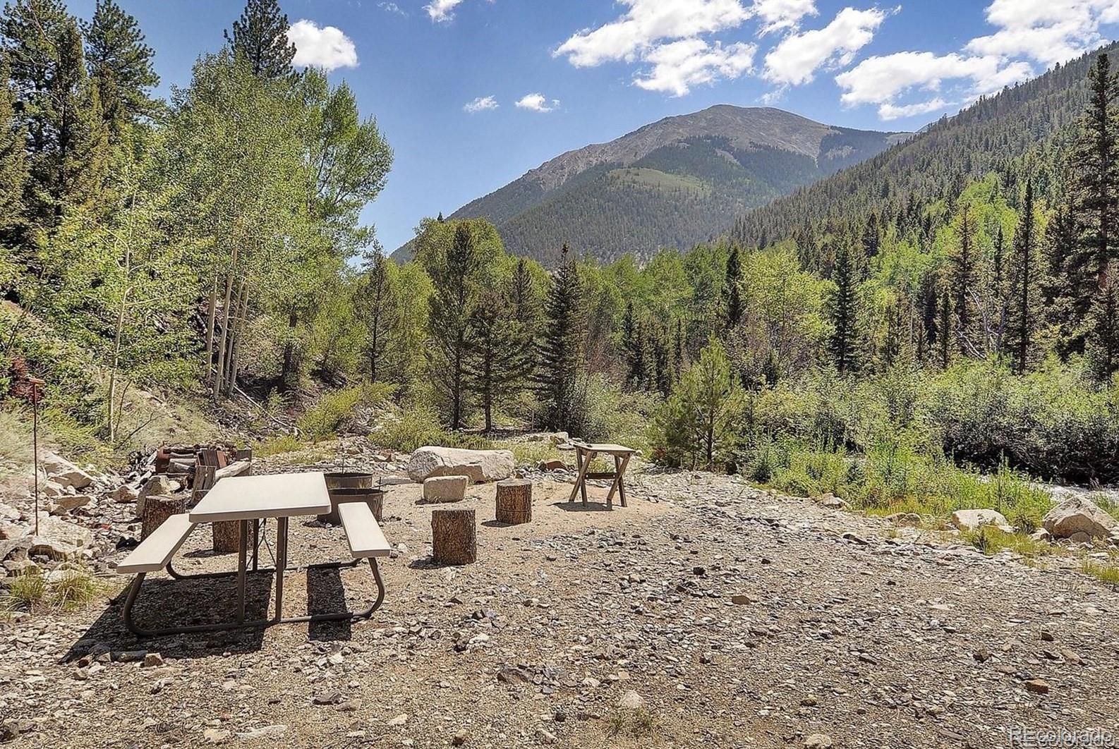 22526 County Road 292