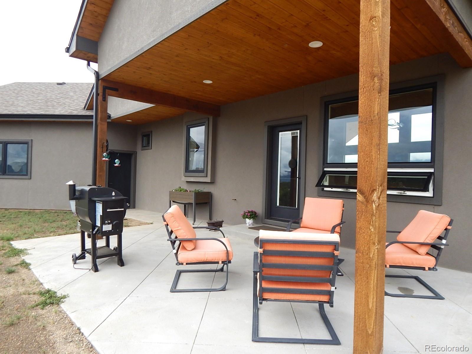 14570 S Stagecoach Lane