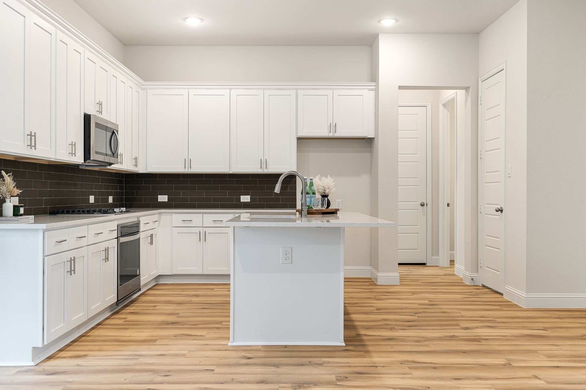 110 Bridgewater Way Unit: 12