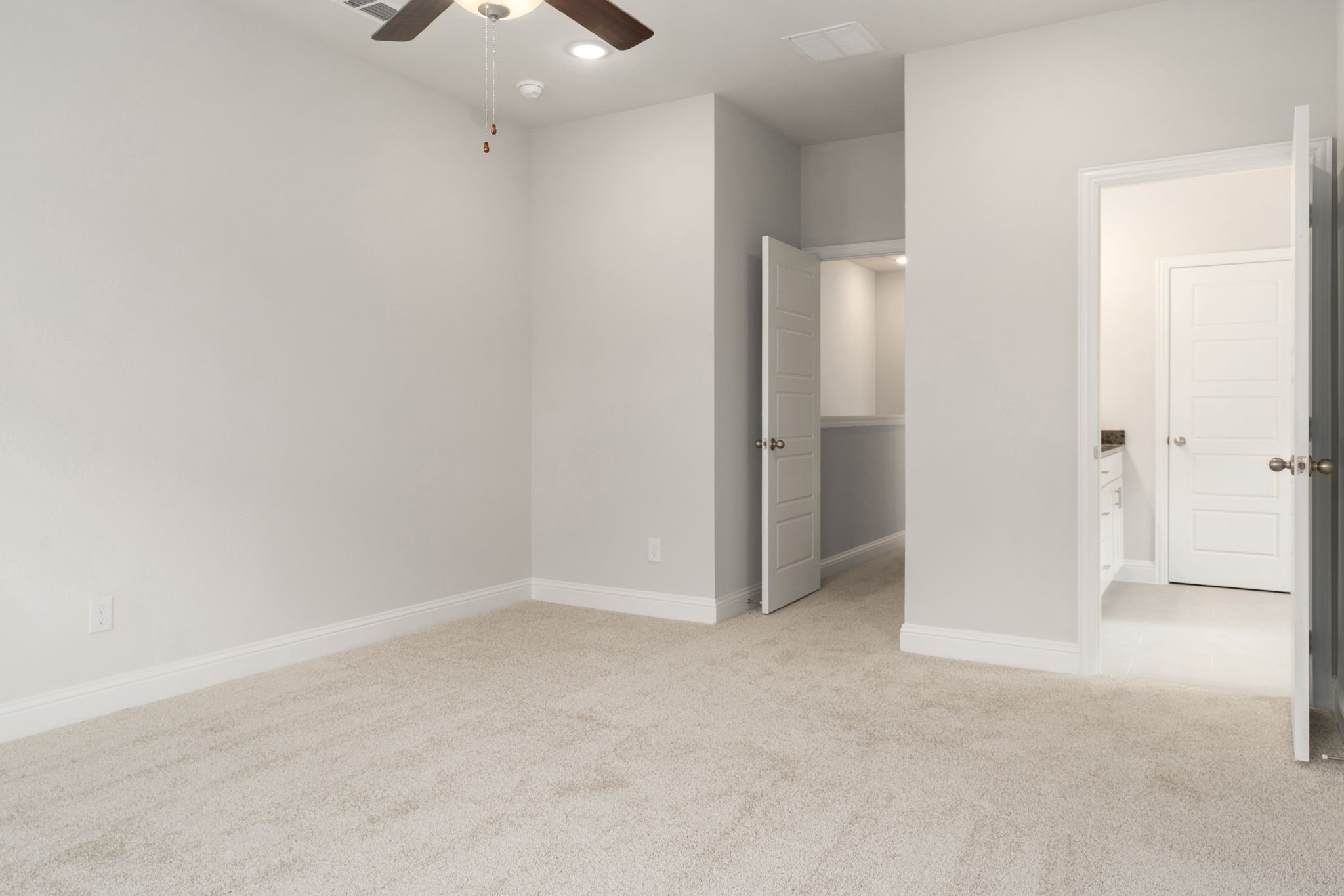 110 Bridgewater Way Unit: 13