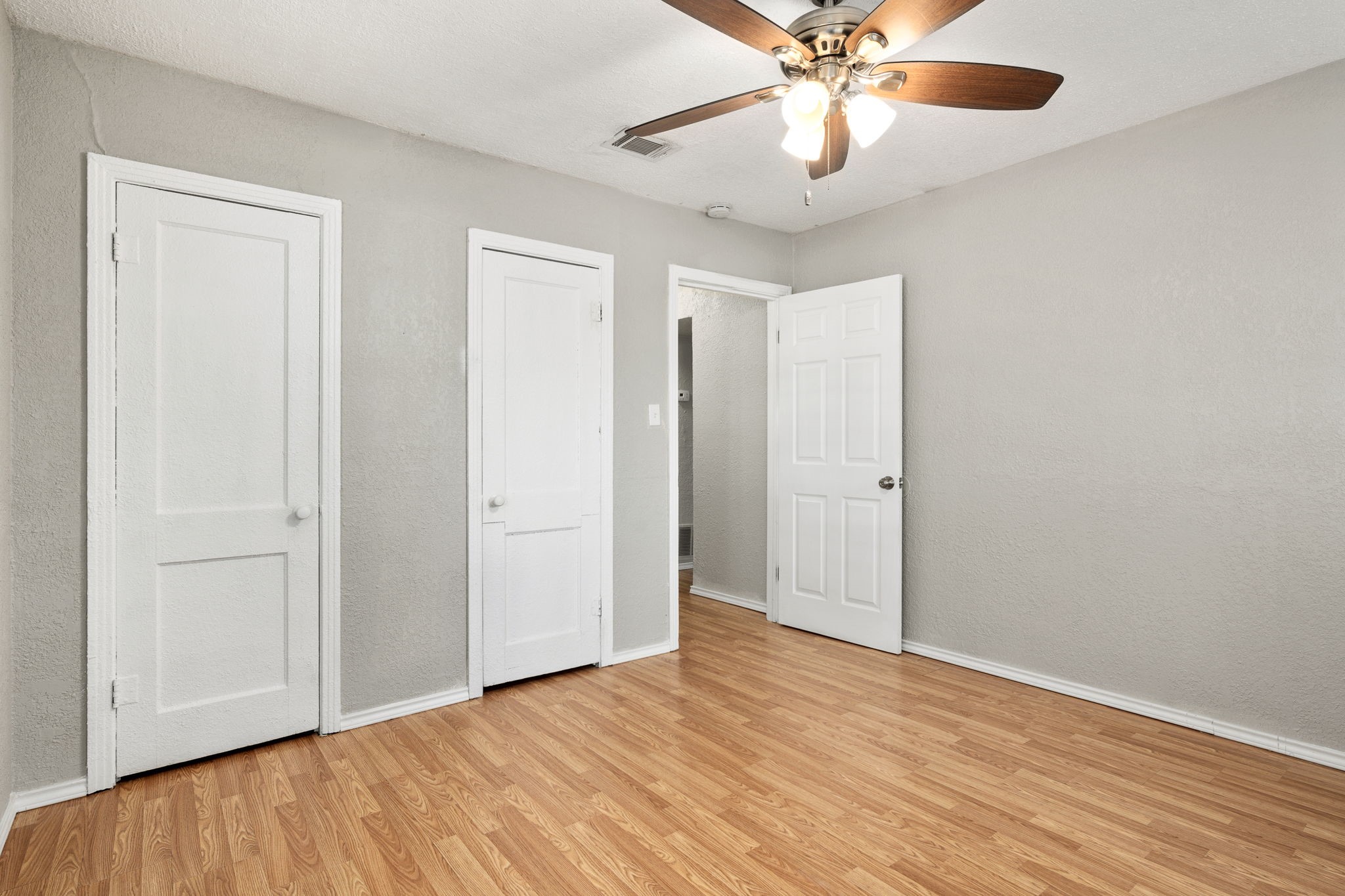 416 Mullins