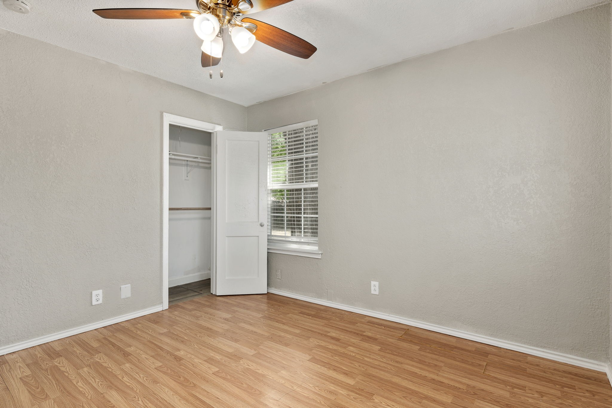 416 Mullins