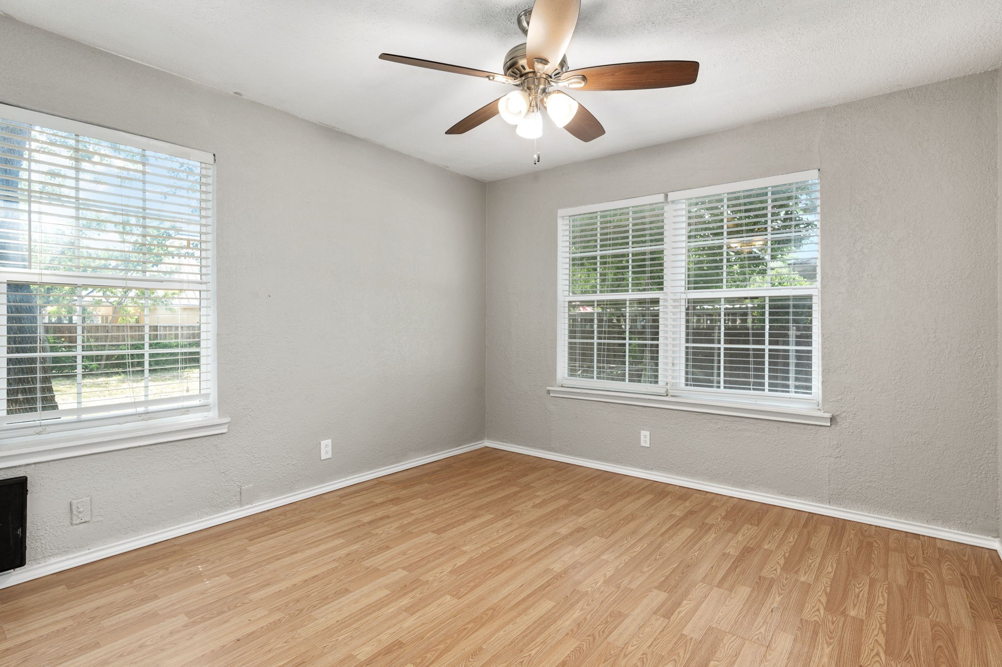 416 Mullins
