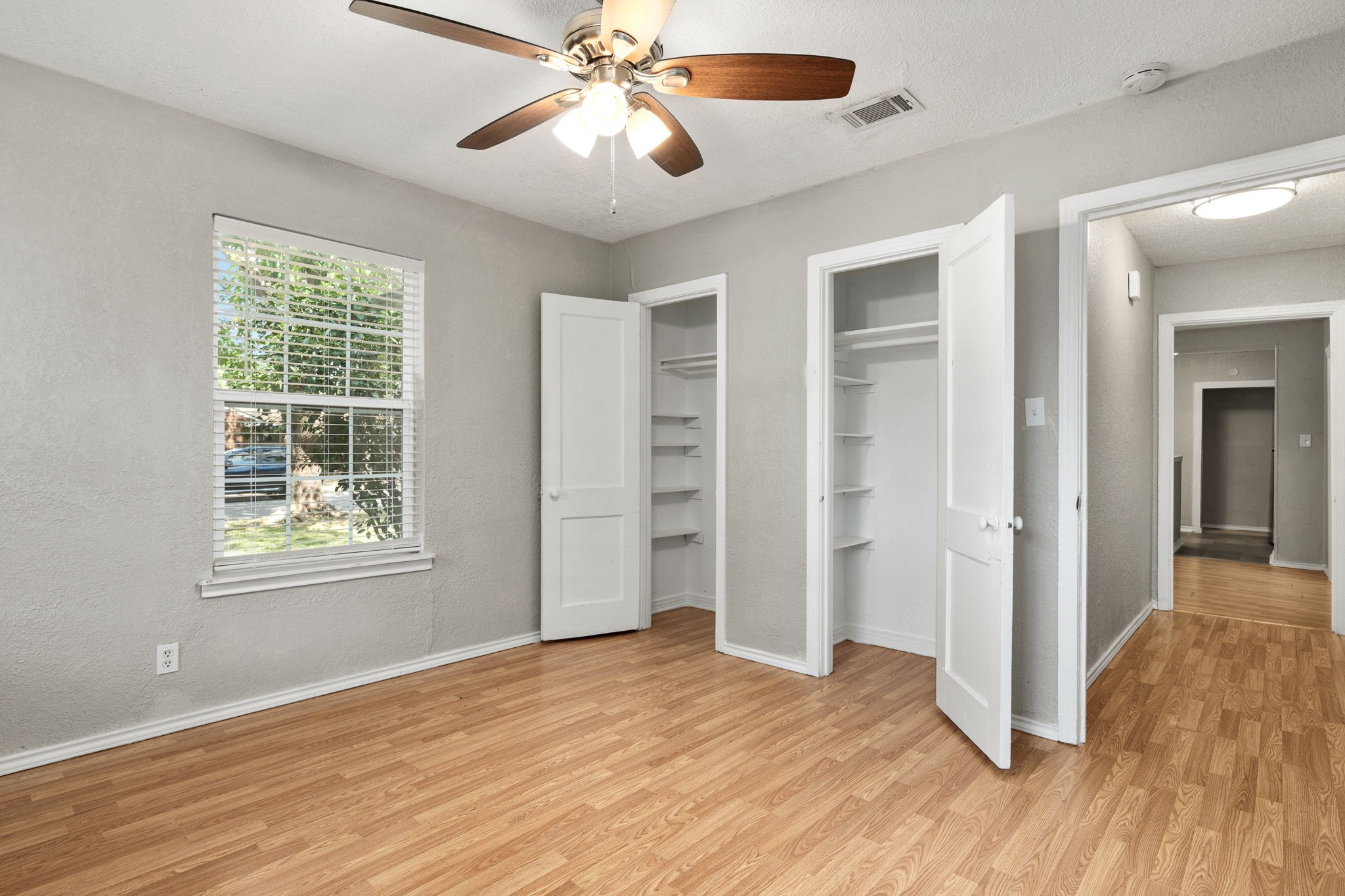 416 Mullins