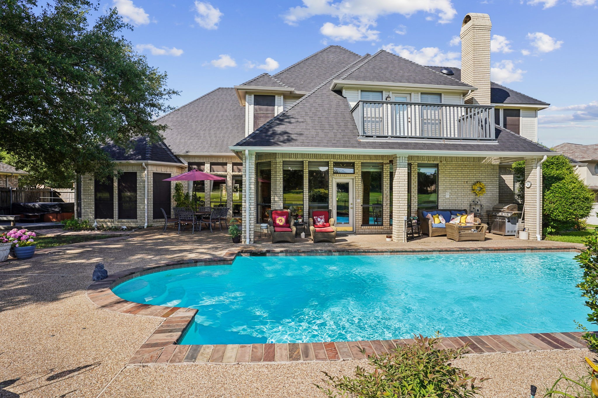 10 Fair Green Drive