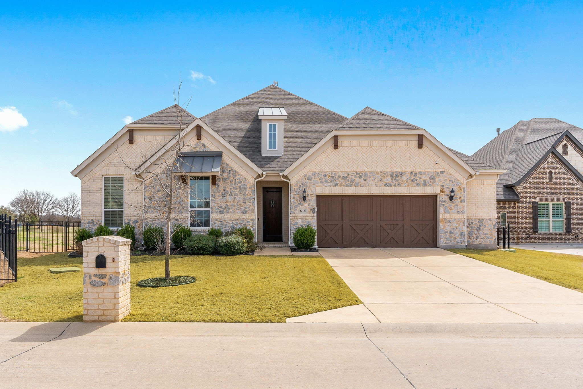 12140 Indian Creek Drive