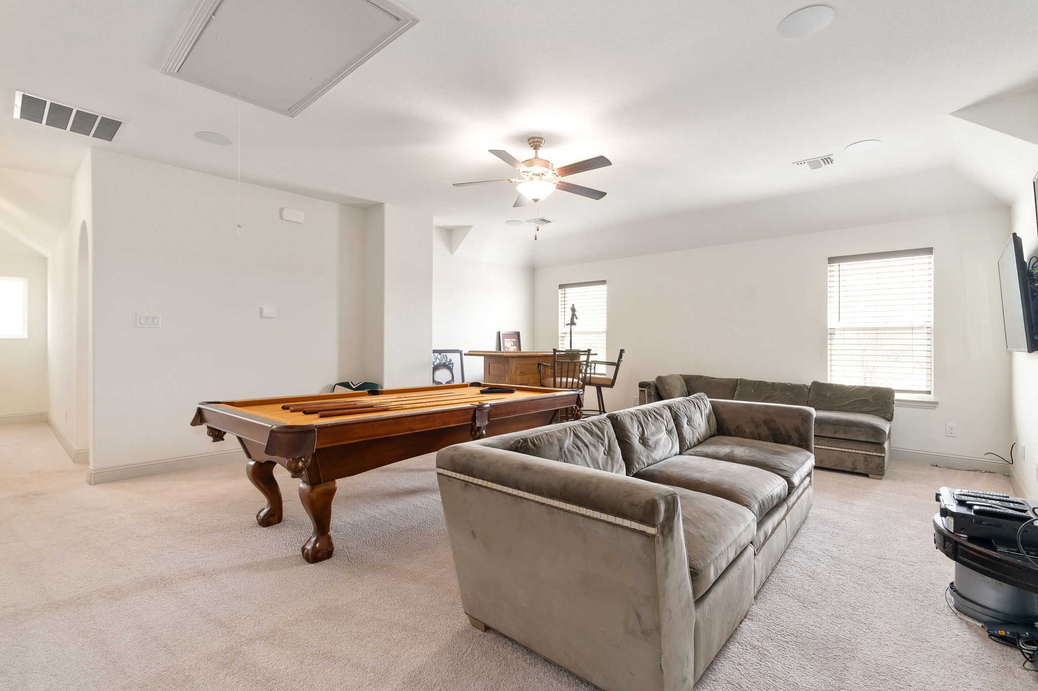 12140 Indian Creek Drive