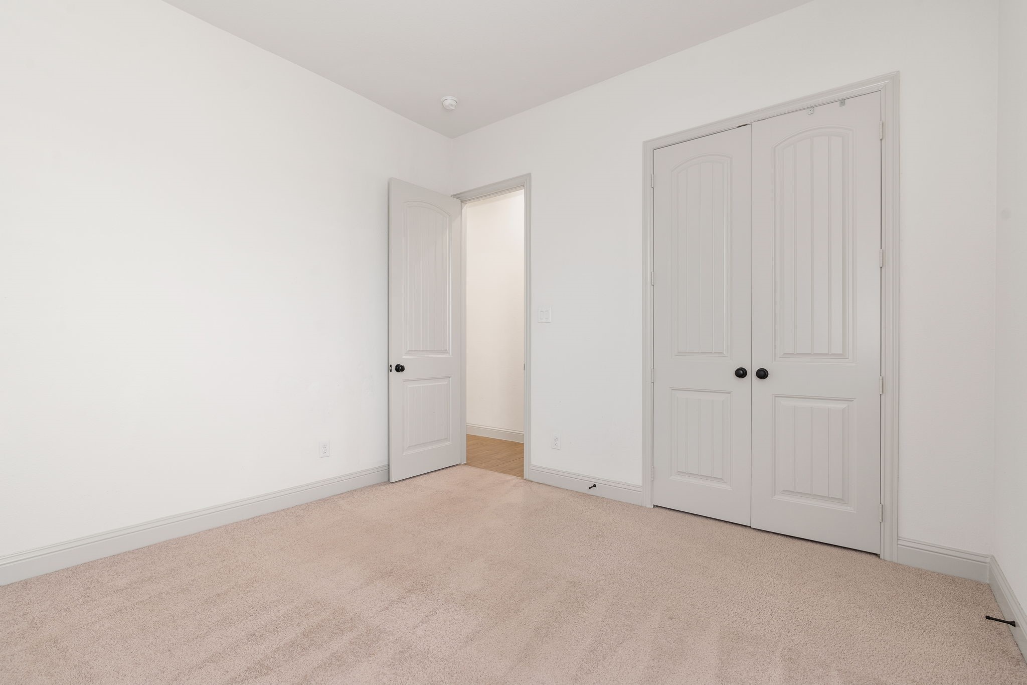 12140 Indian Creek Drive