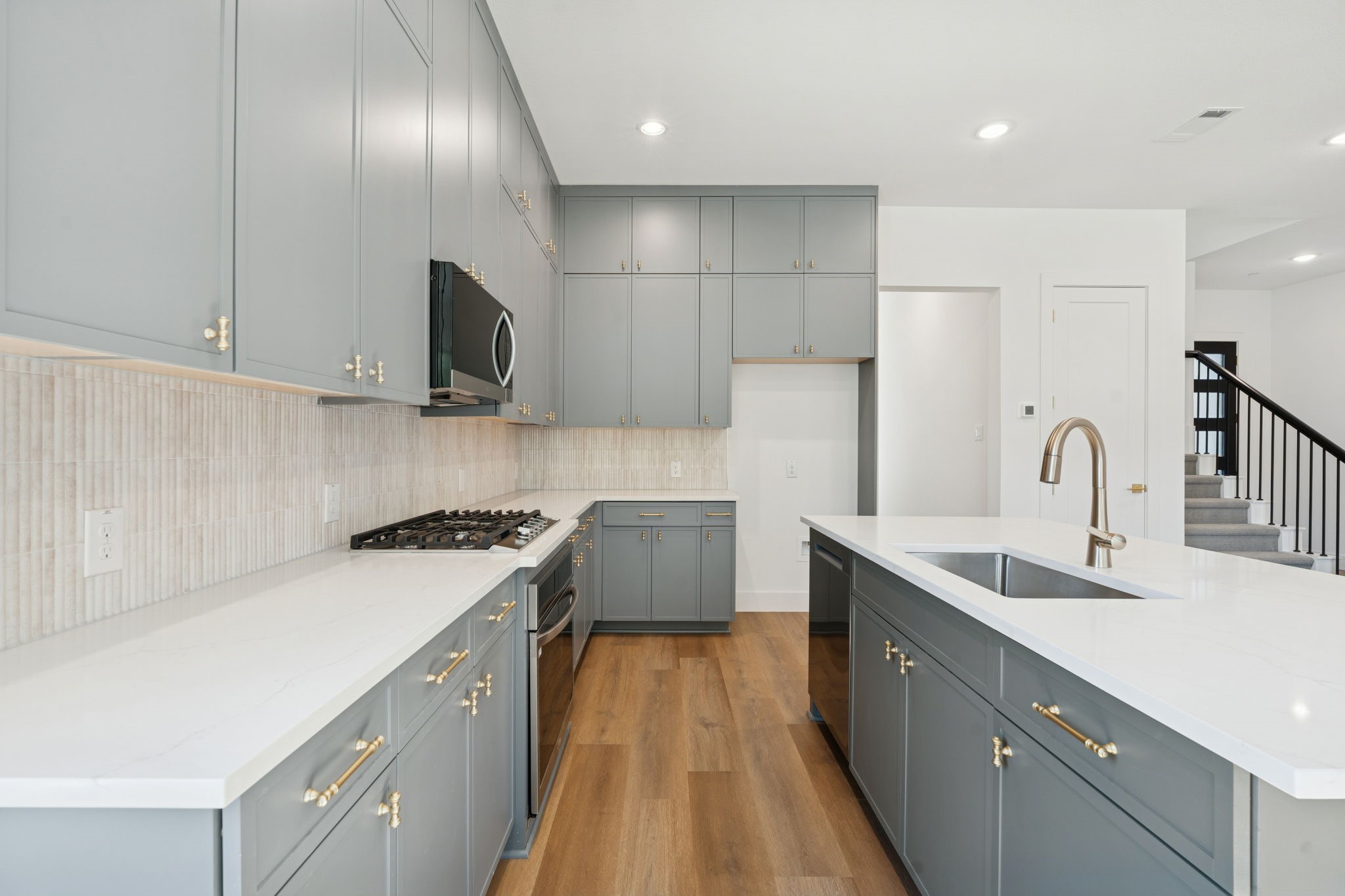 444 Waters Edge Drive 719