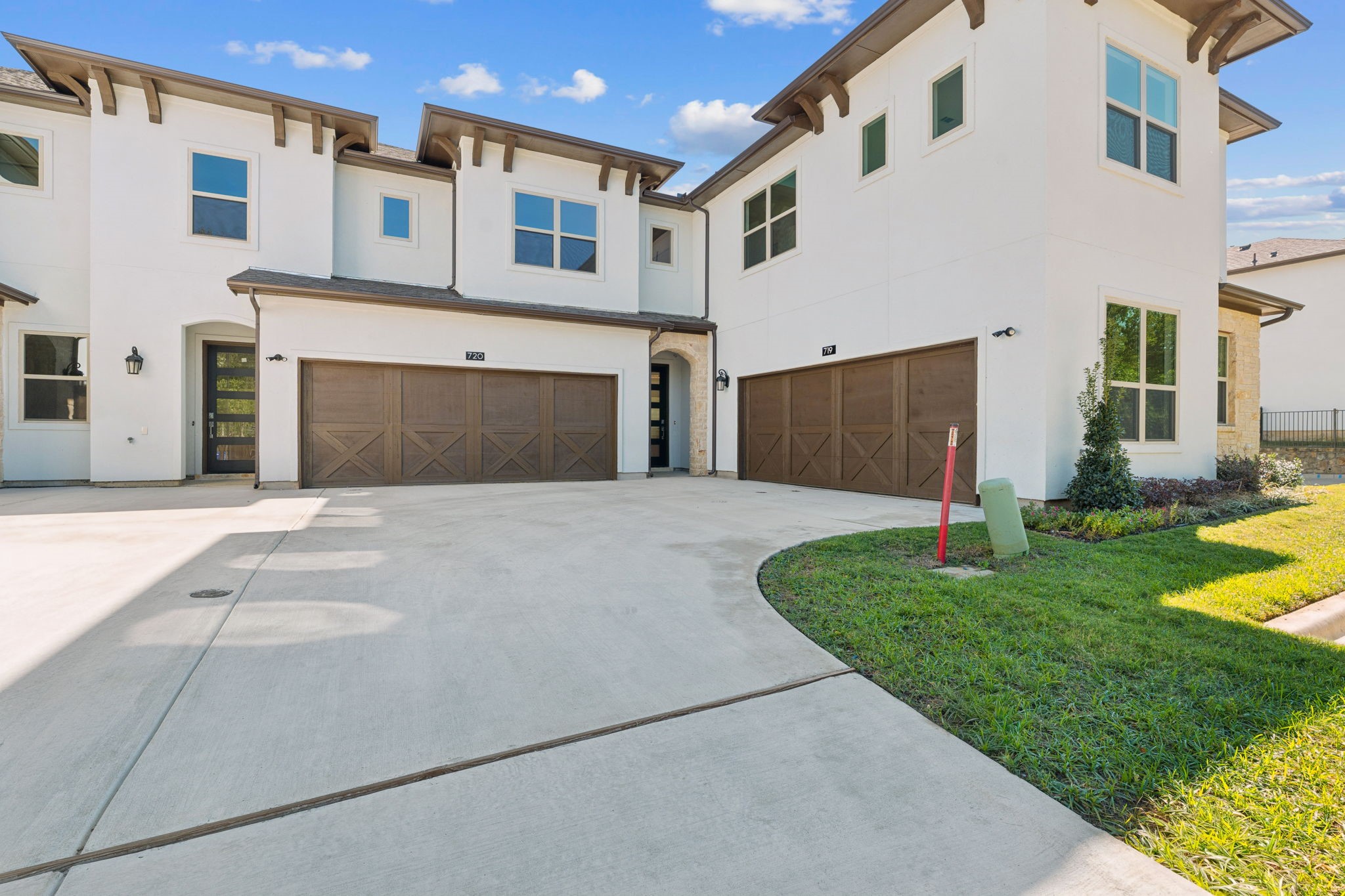 444 Waters Edge Drive 719