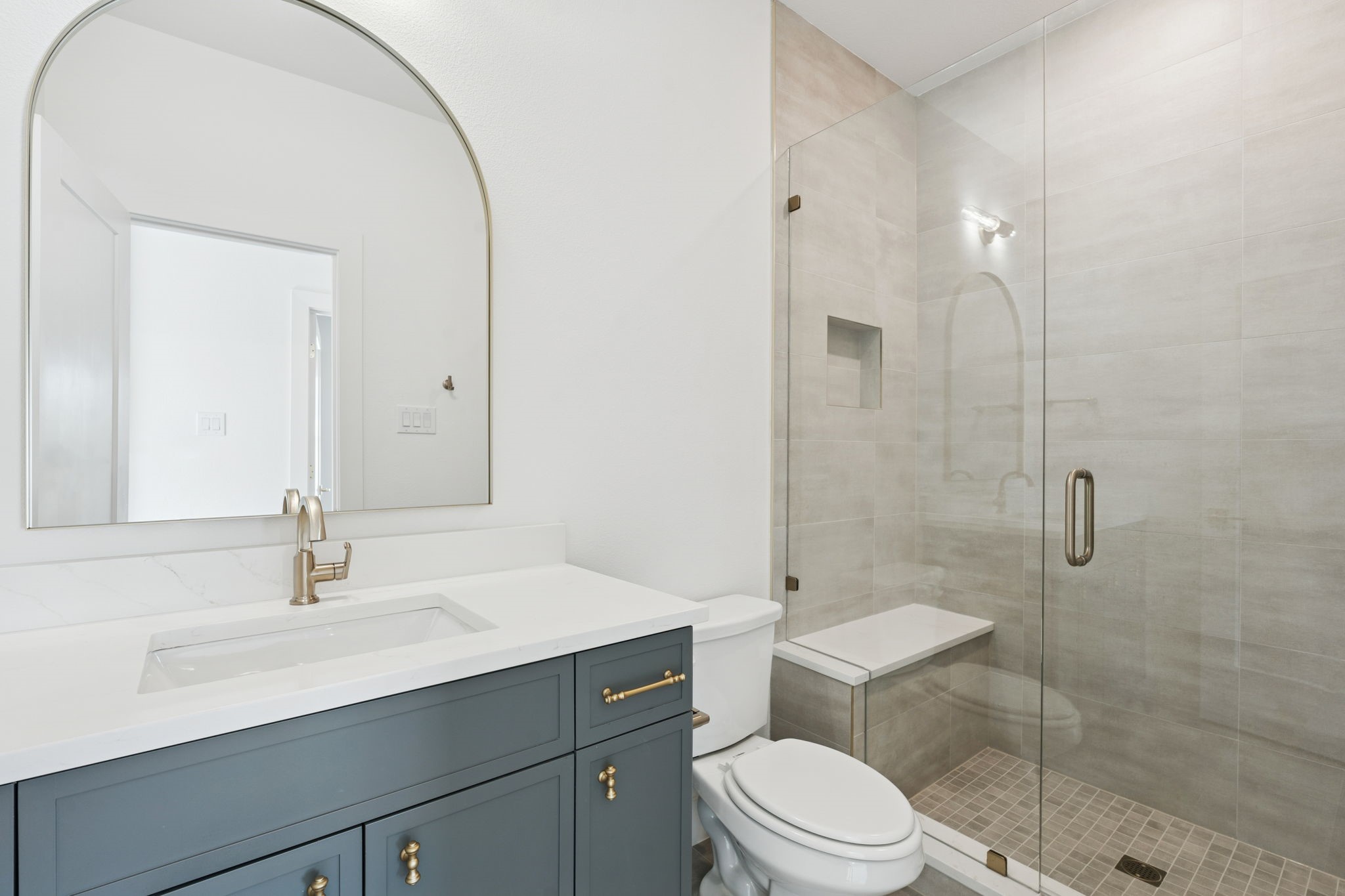 444 Waters Edge Drive 719