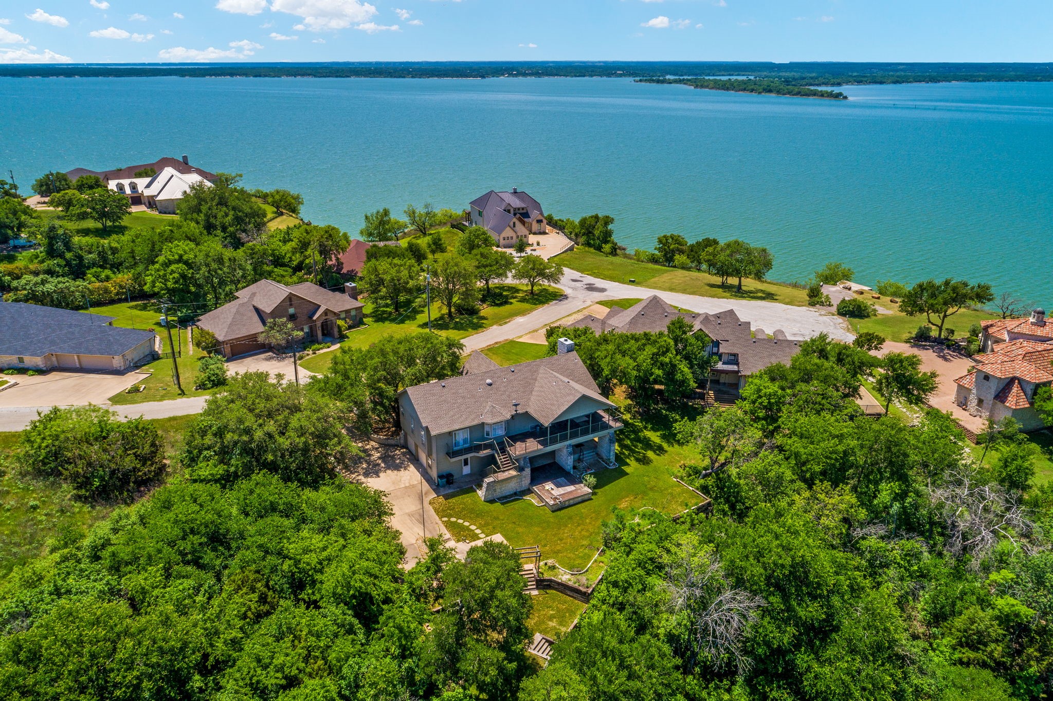 1239 Overlook Court
