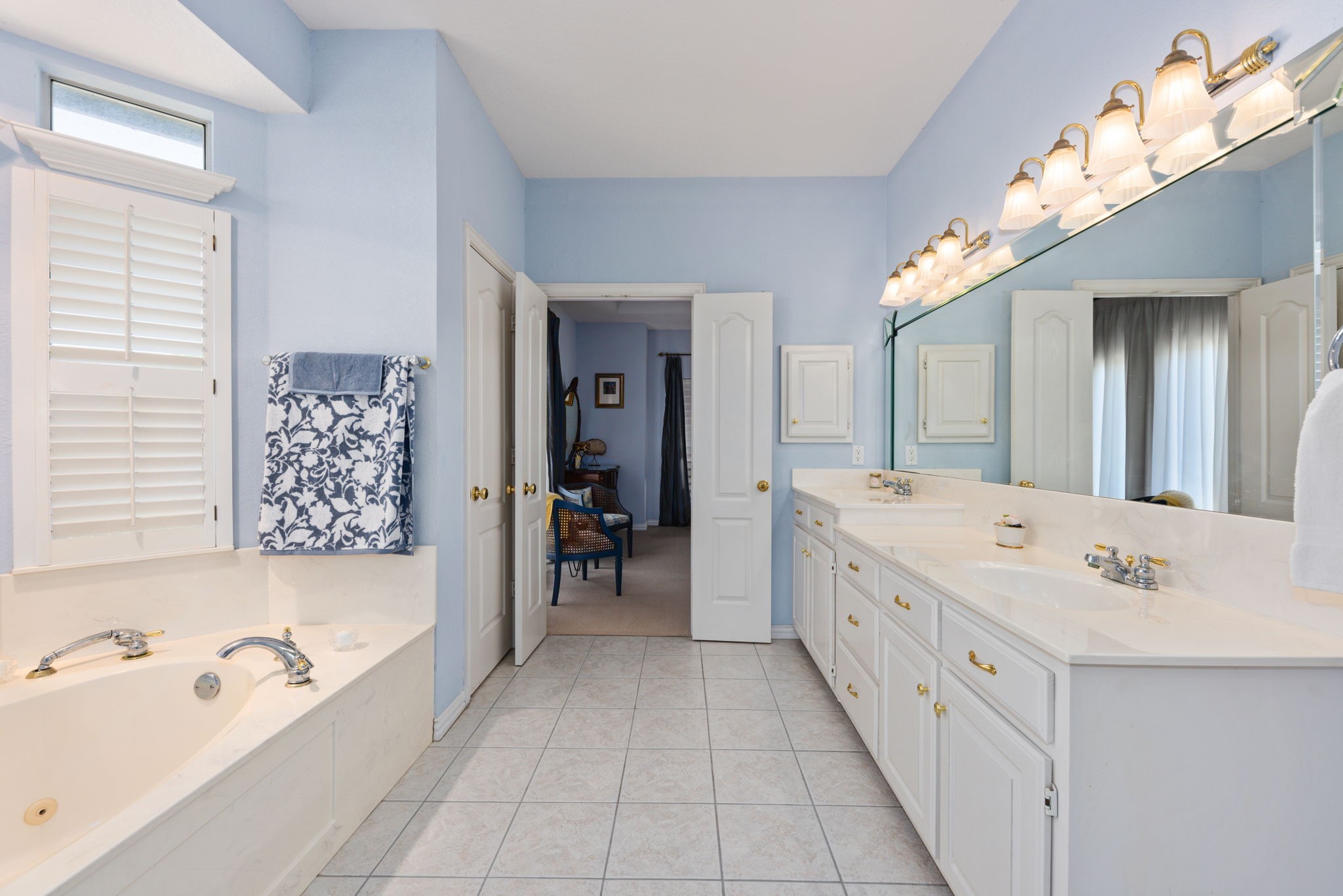 1239 Overlook Court