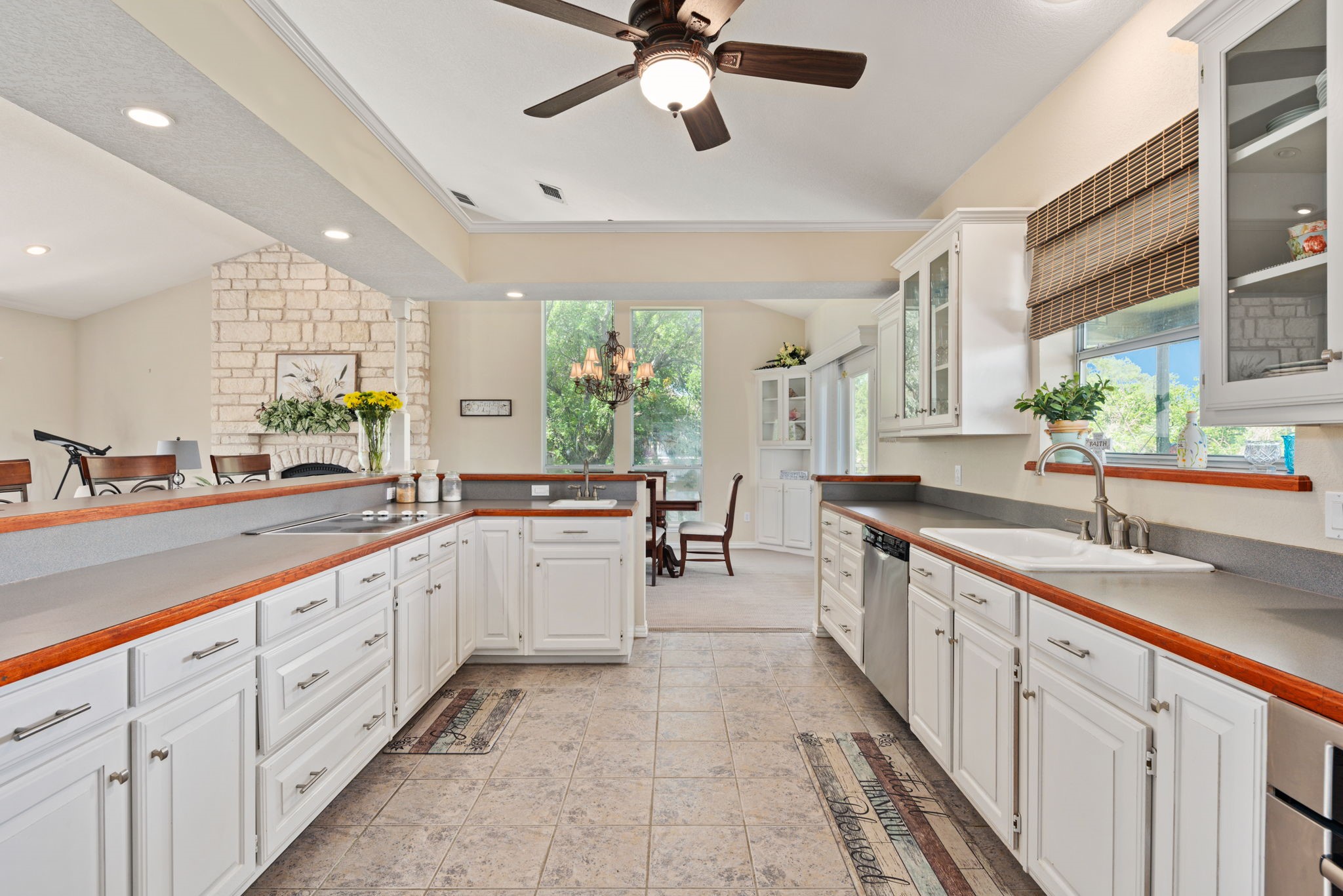 1239 Overlook Court