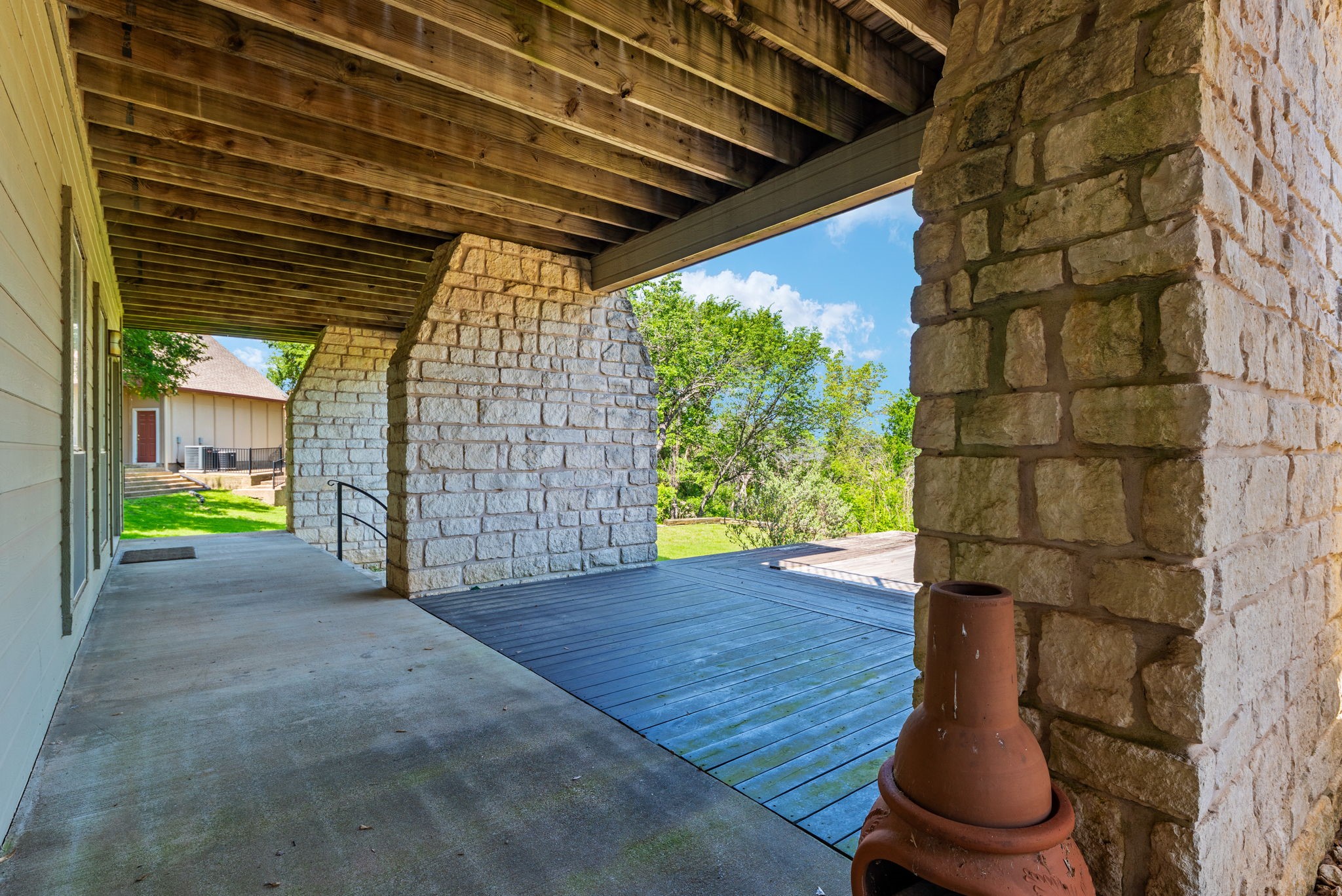 1239 Overlook Court