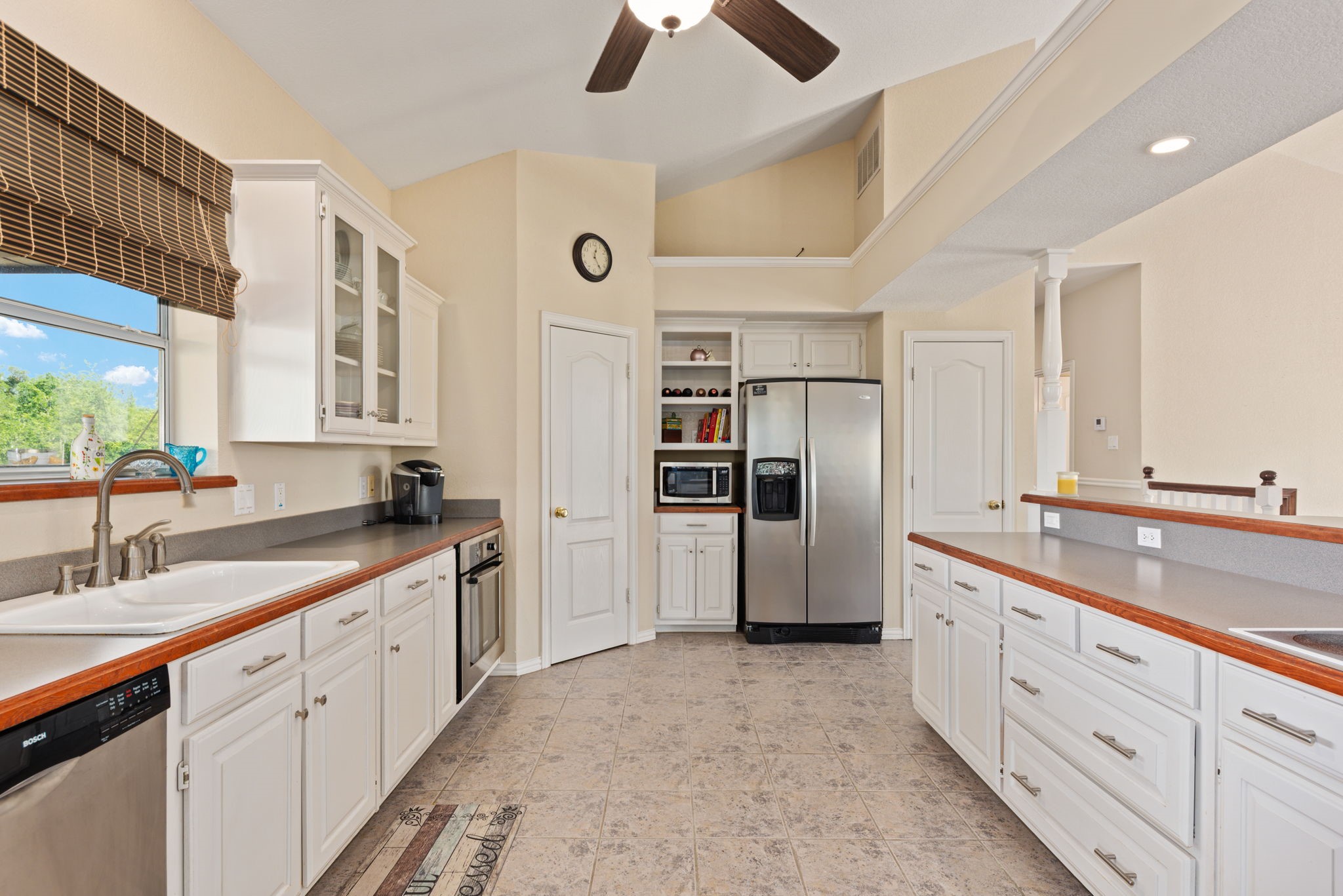 1239 Overlook Court