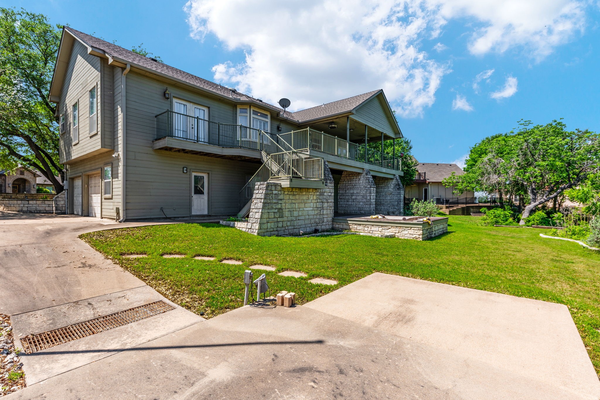1239 Overlook Court