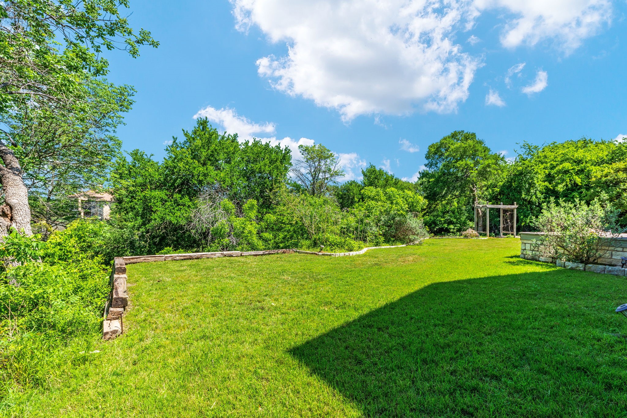 1239 Overlook Court