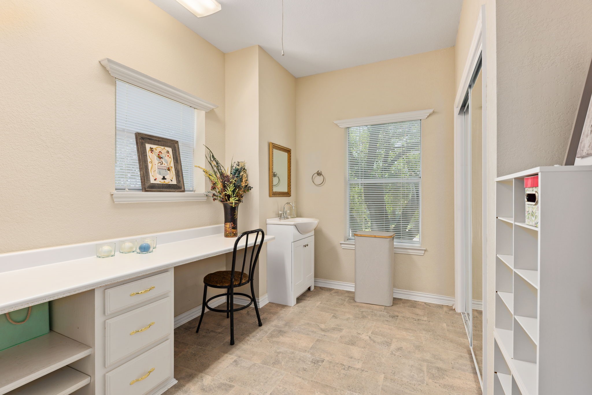 1239 Overlook Court