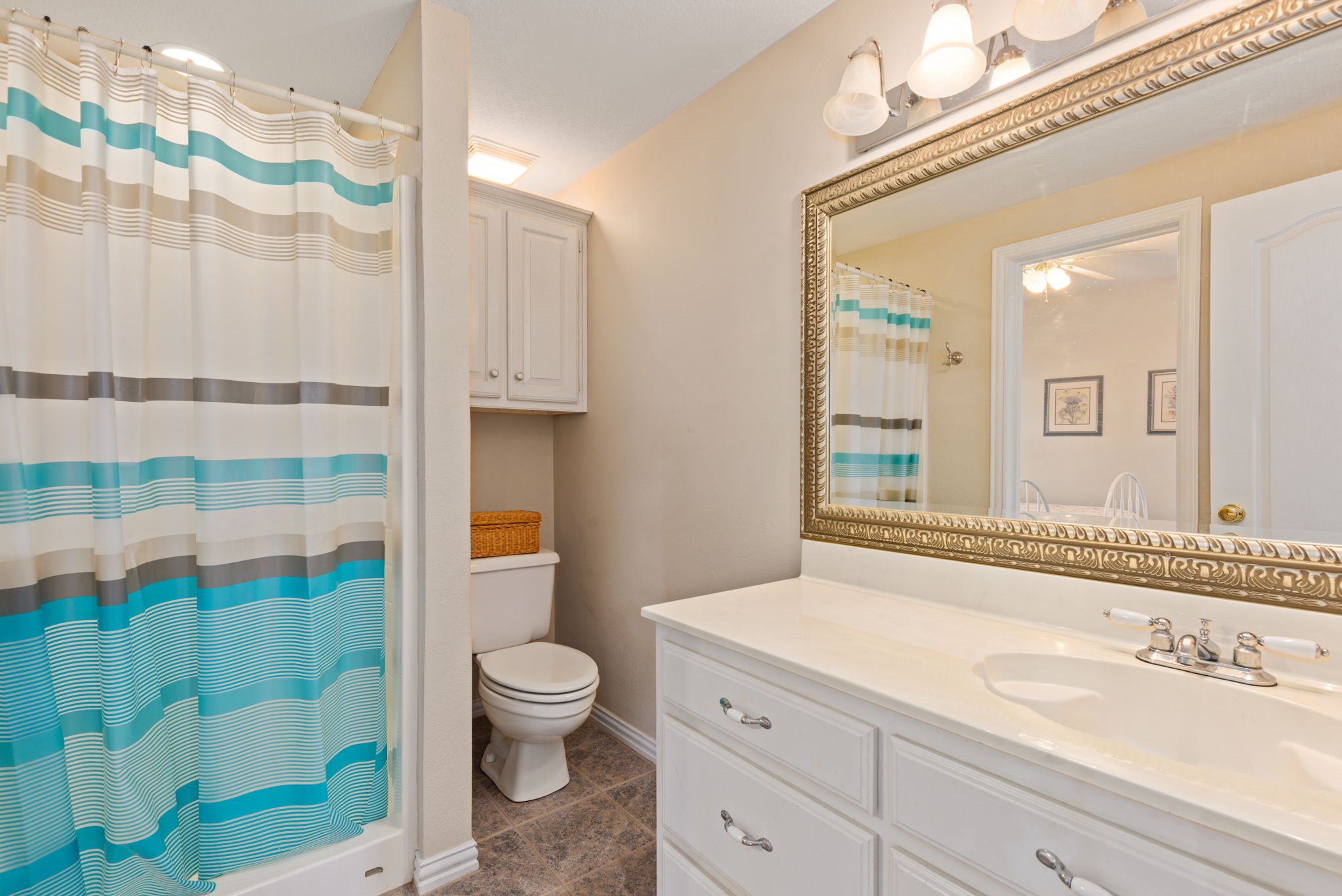 1239 Overlook Court