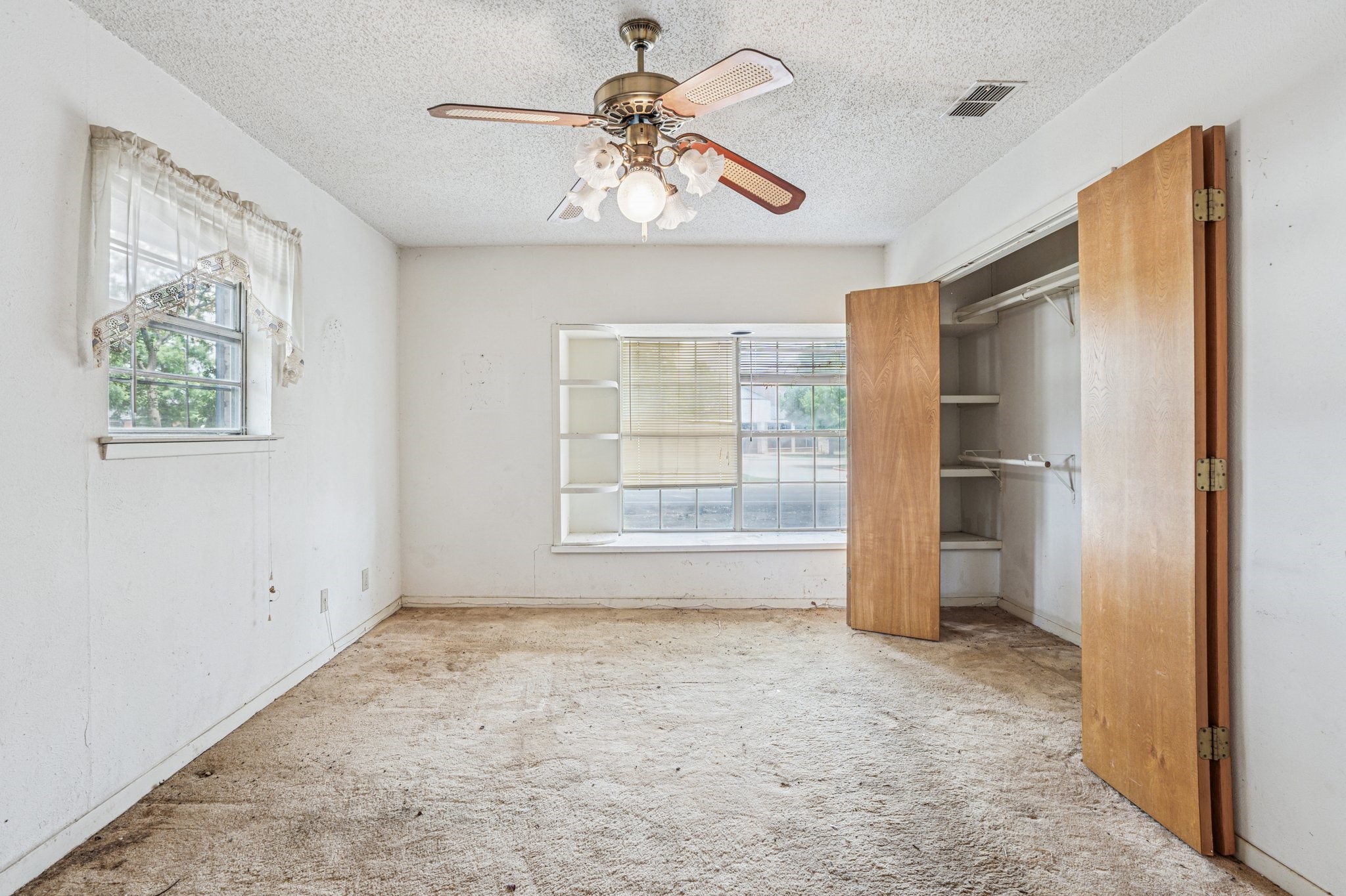 305 Bluebonnet Drive