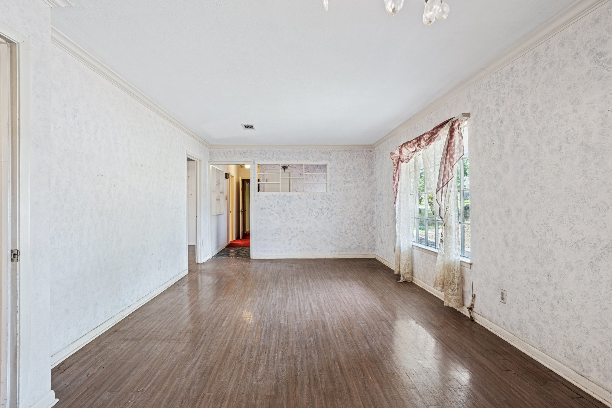 305 Bluebonnet Drive