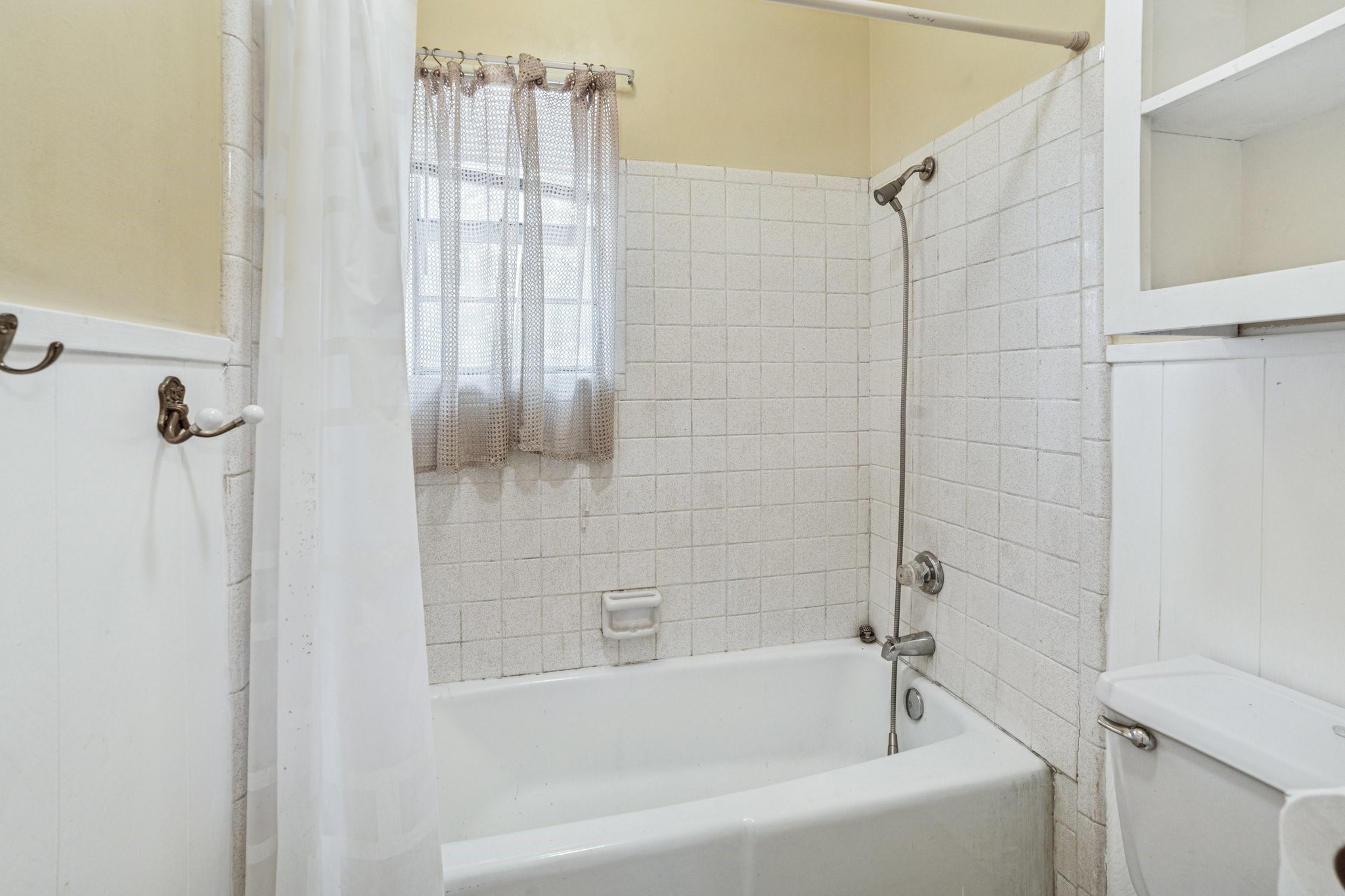 305 Bluebonnet Drive