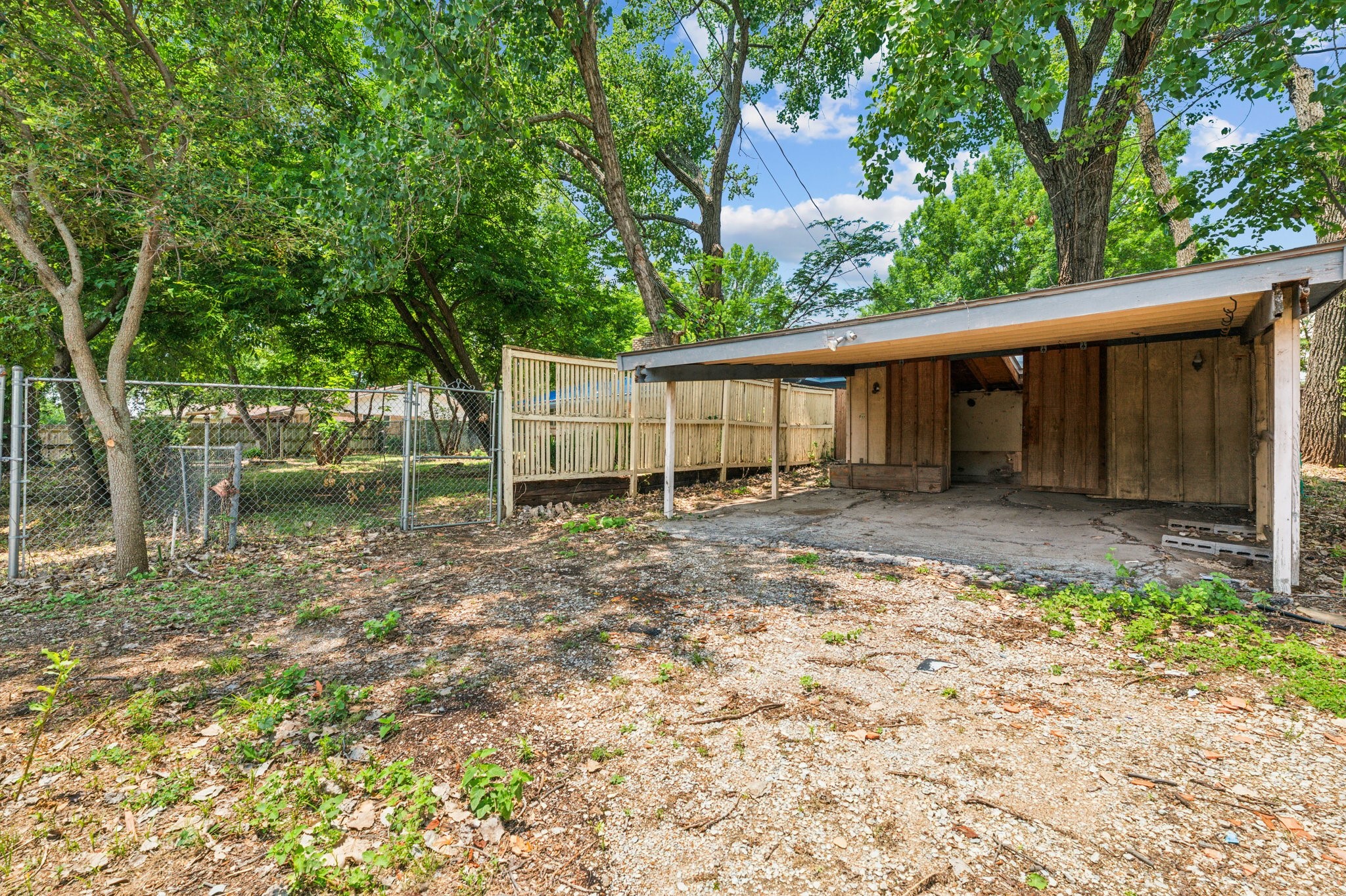 305 Bluebonnet Drive