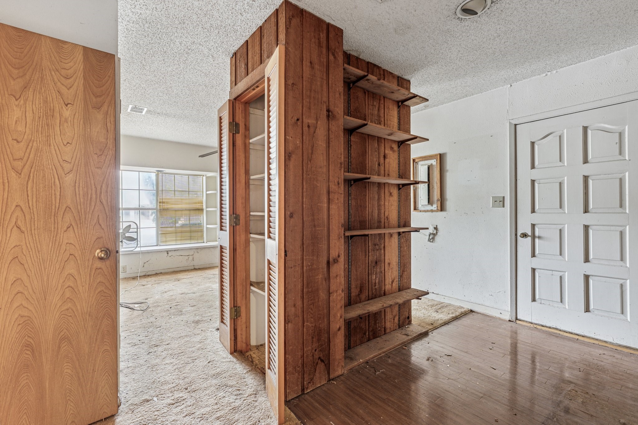 305 Bluebonnet Drive