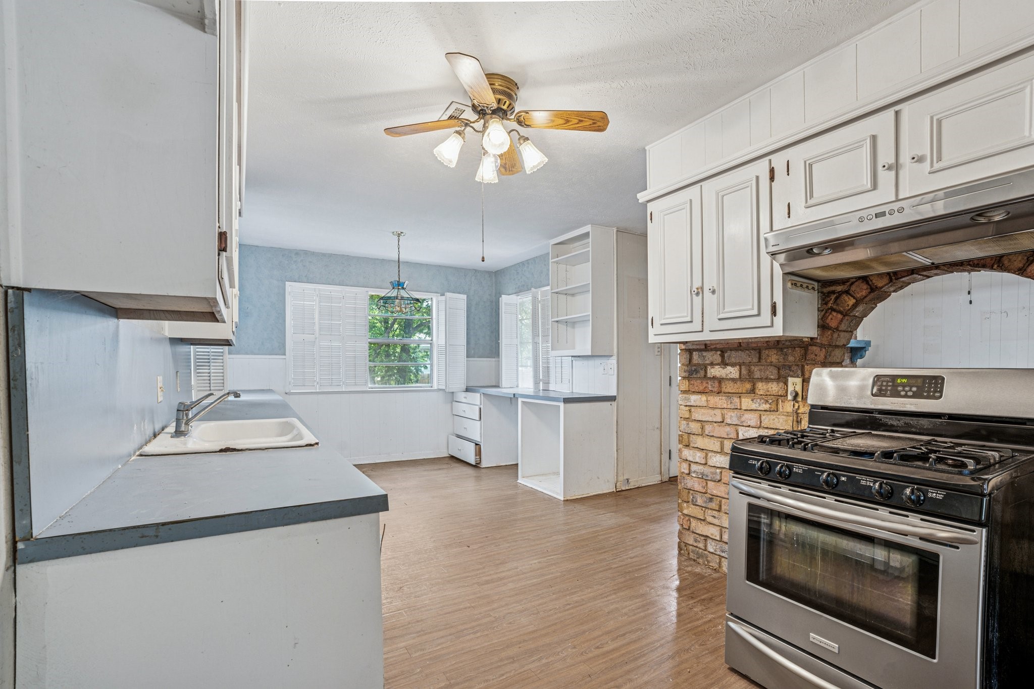 305 Bluebonnet Drive