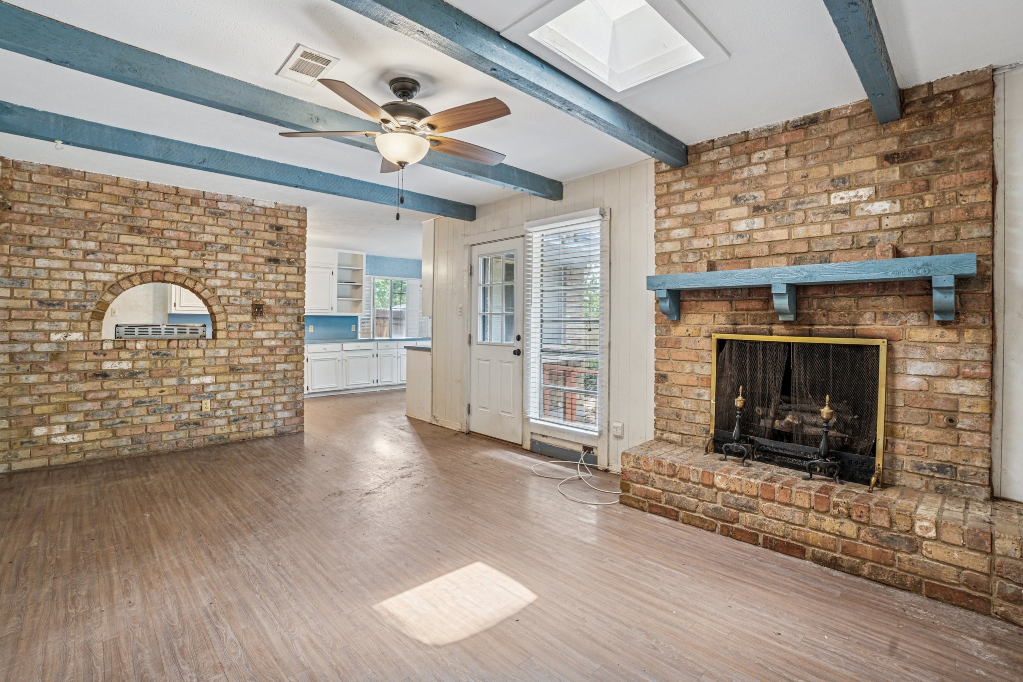 305 Bluebonnet Drive