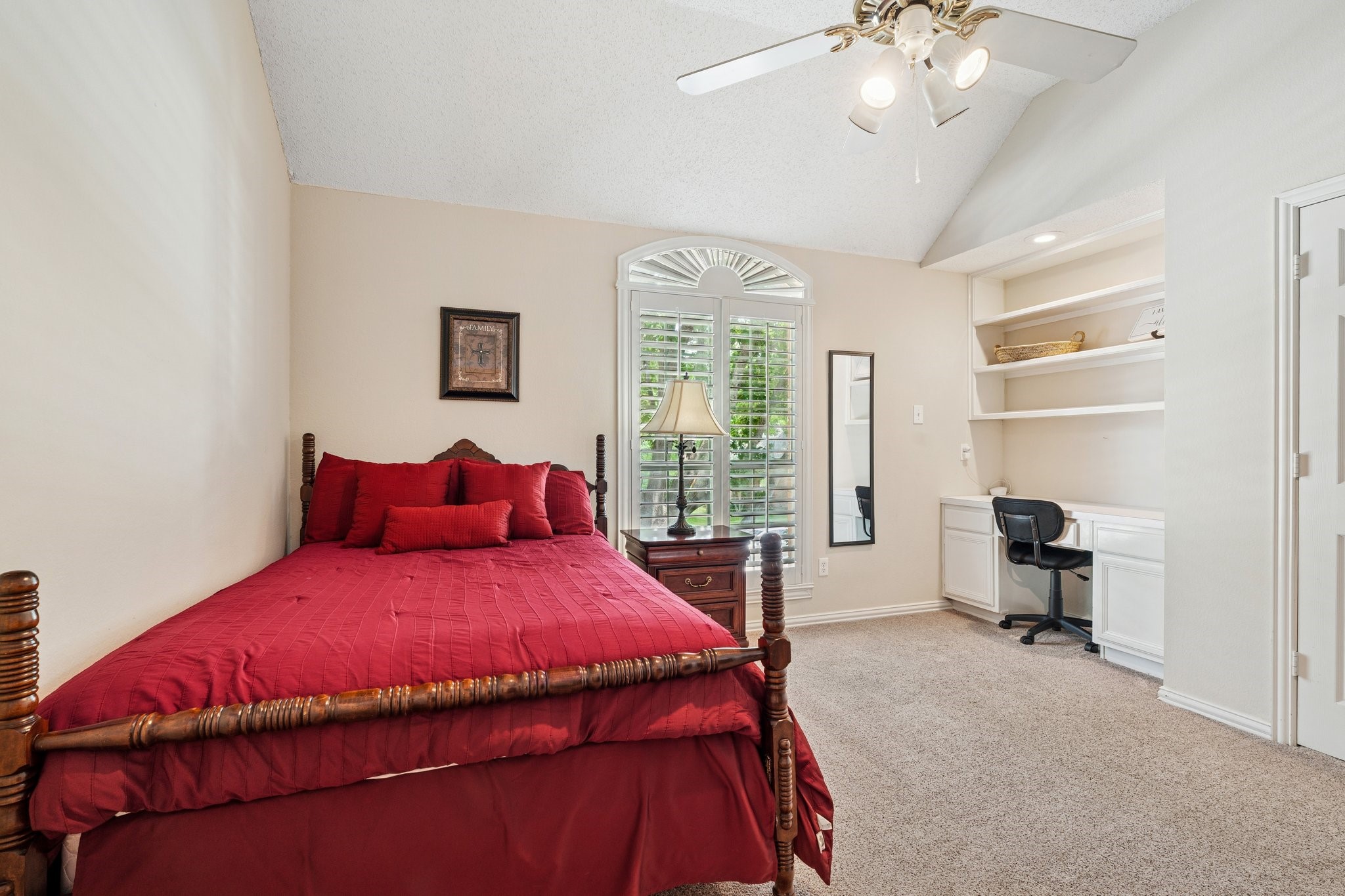 141 Pecan Hollow Drive