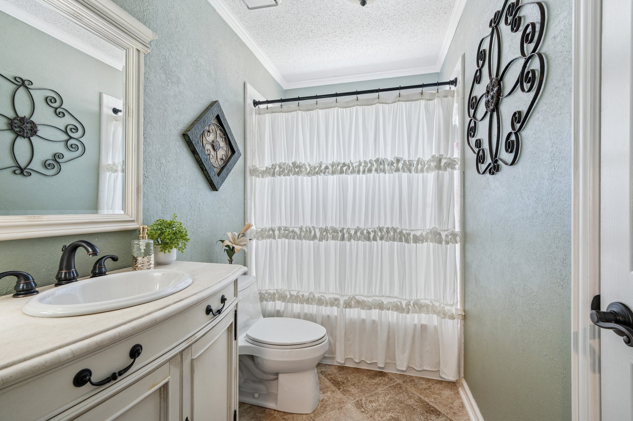 141 Pecan Hollow Drive