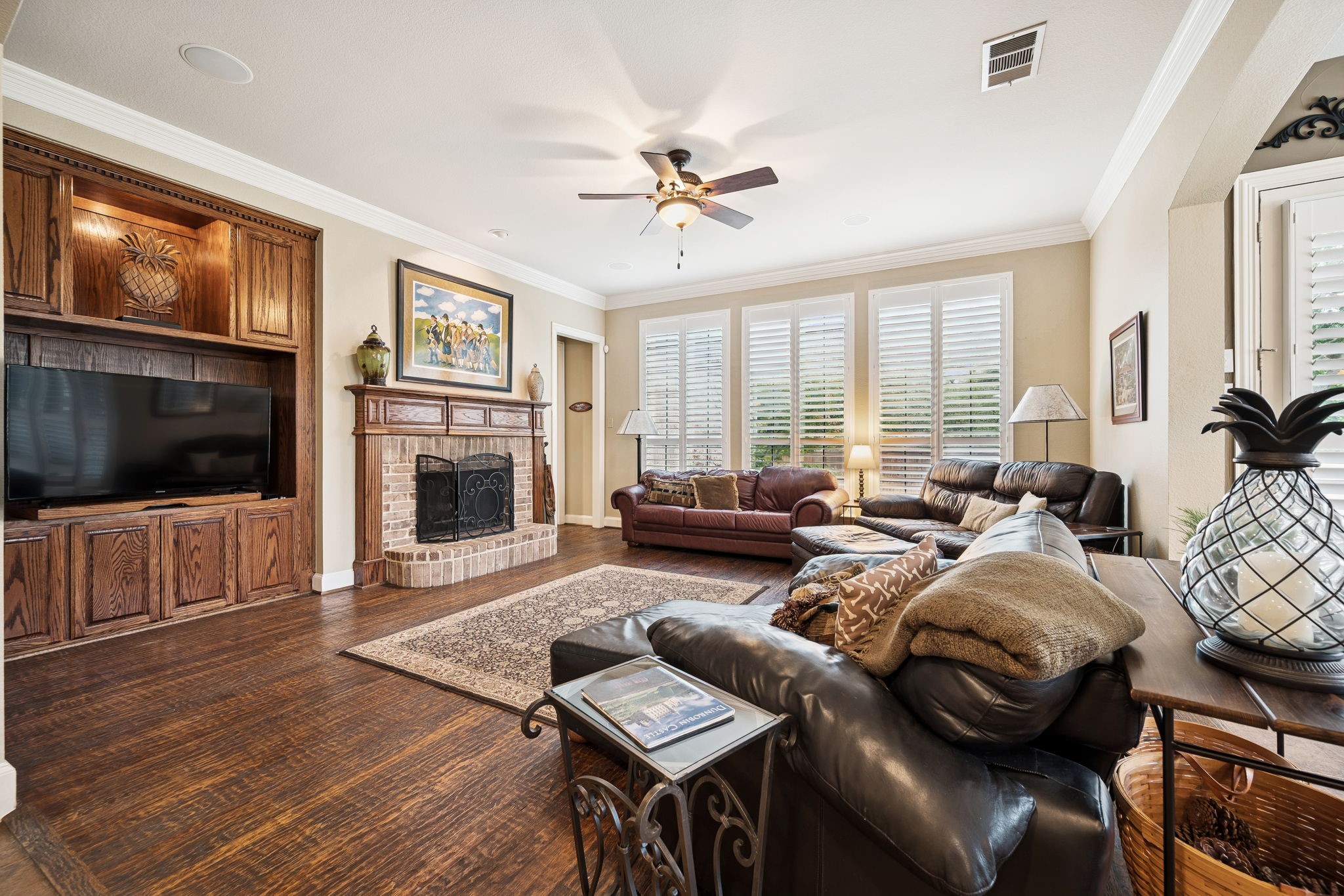 9121 Crockett Drive